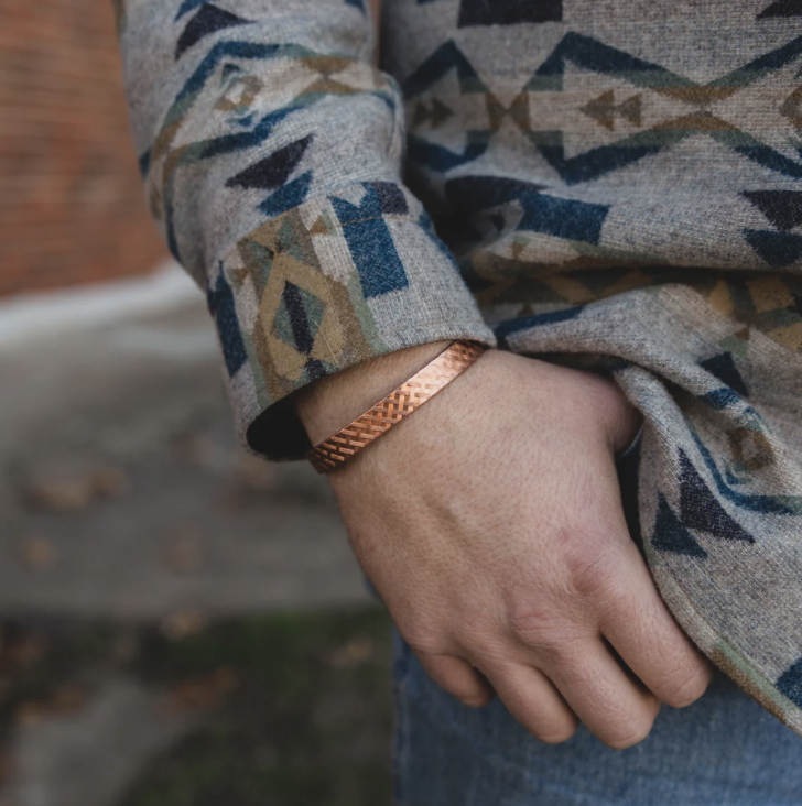 4 Key Tips for Choosing the Perfect Copper Cuff for Your Collection