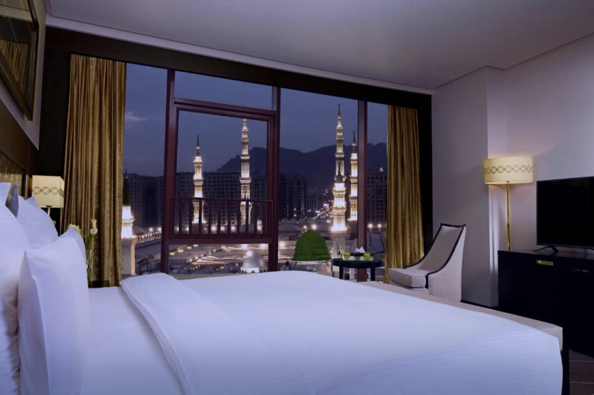 Choosing the Best Accommodation in Makkah and Madinah