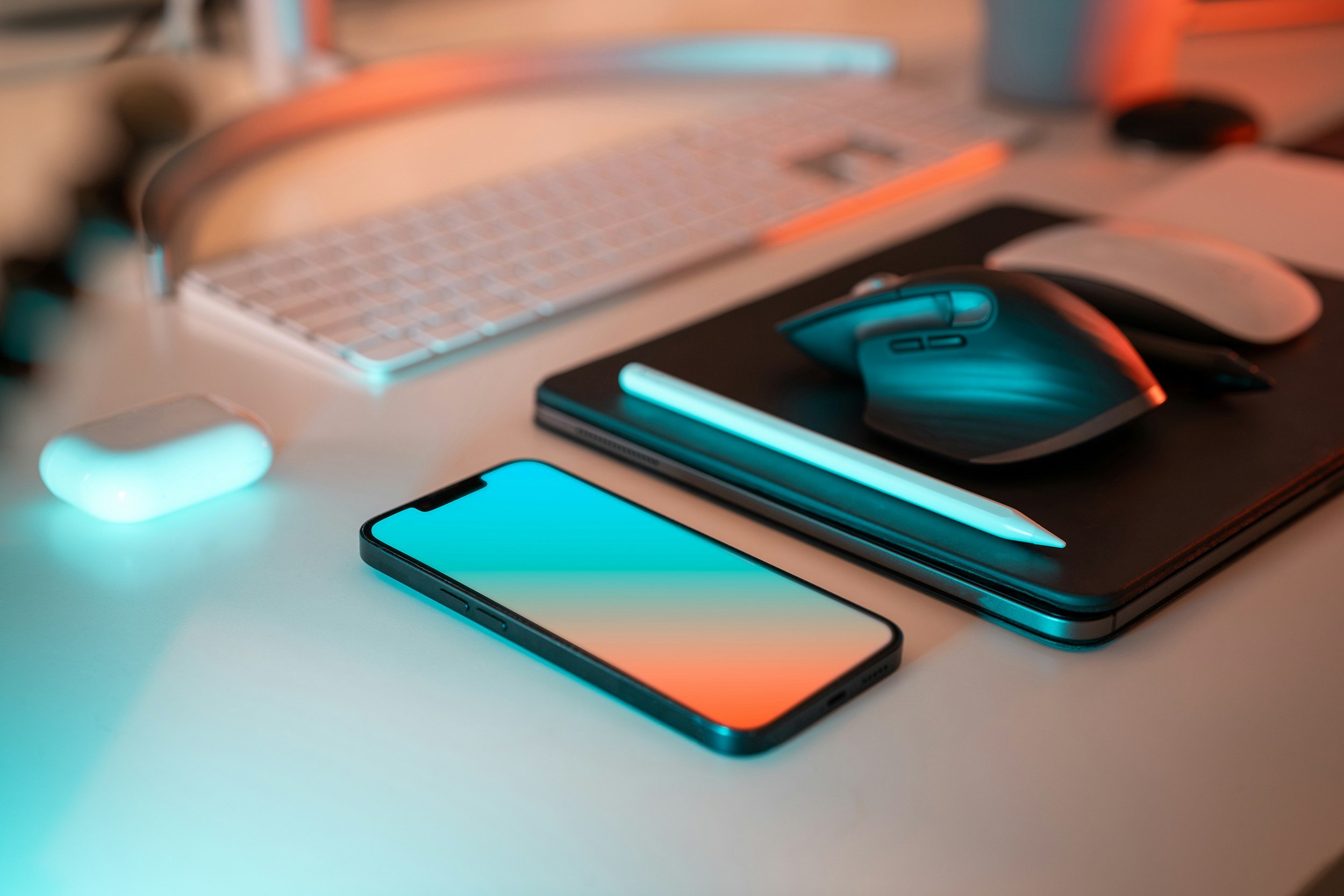 How to Select Electronic Gadgets That Suit Your Lifestyle Needs