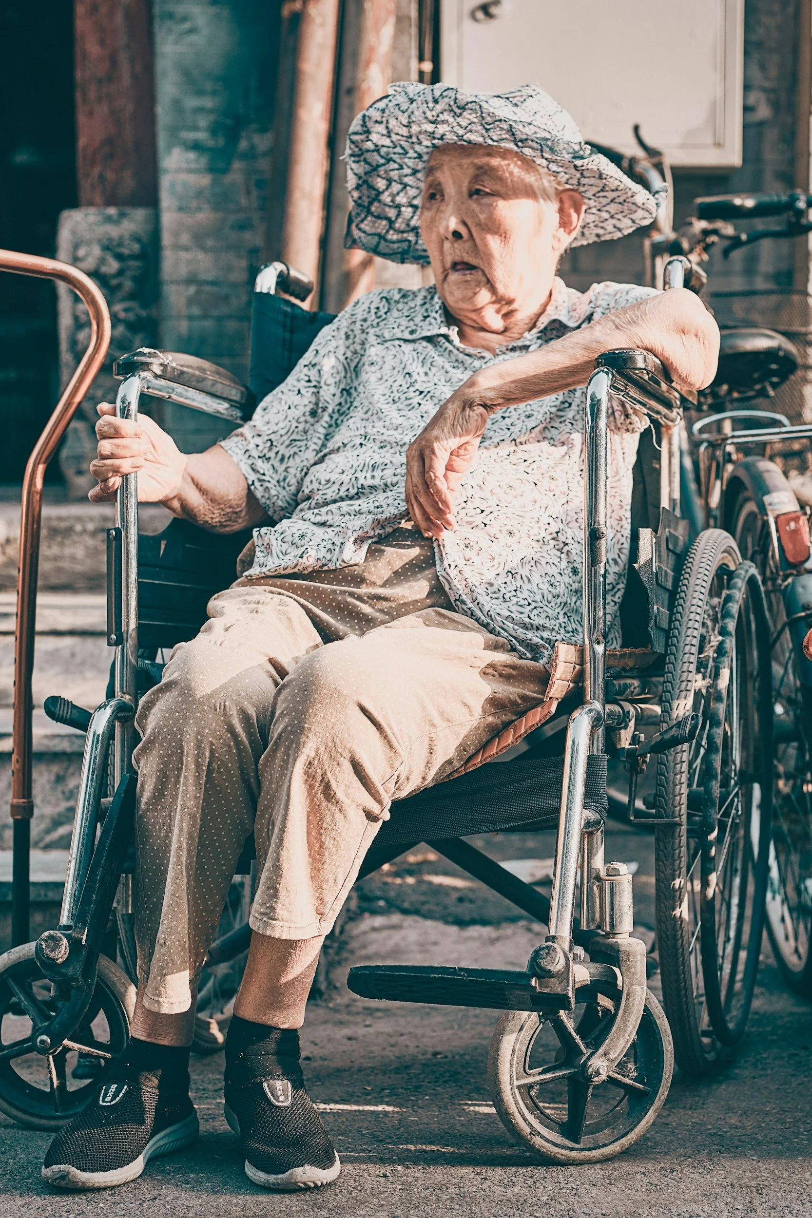 The Benefits of Hiring an Elder Living Assistant for Families