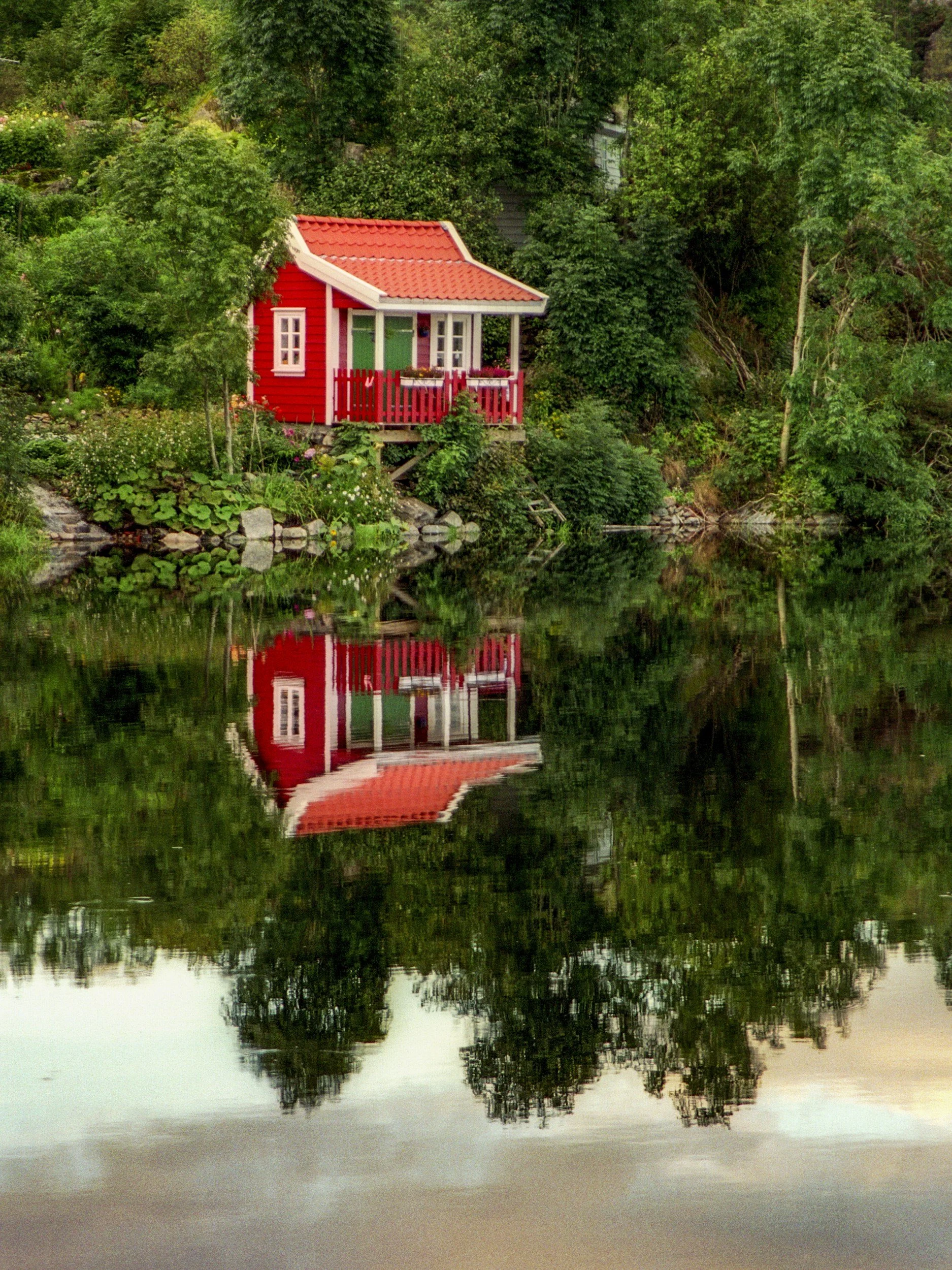 Living Large In Small Spaces: The Smart Investment Of 1 Bedroom Granny Flats