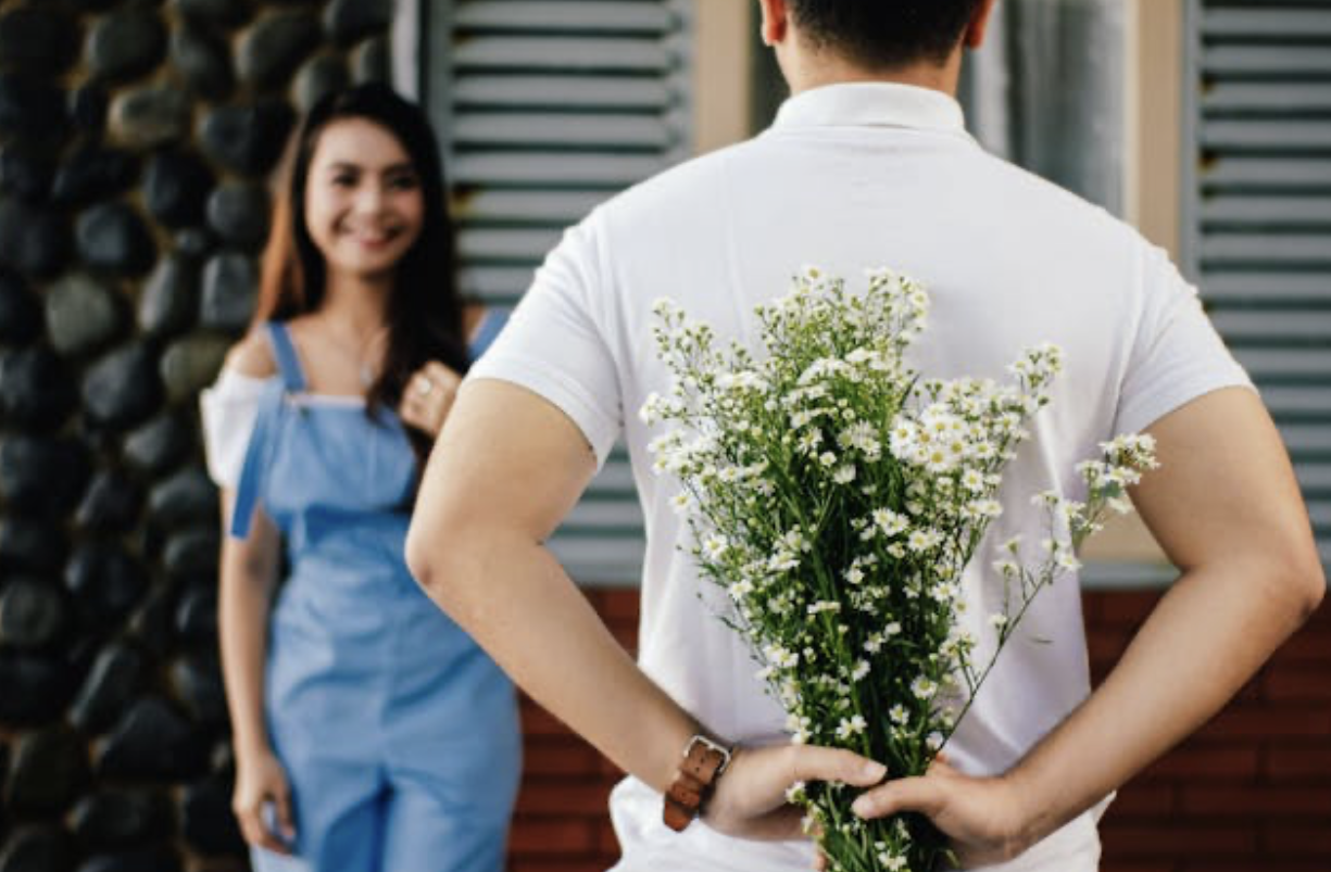 How to Organize the Perfect Surprise for Your Other Half