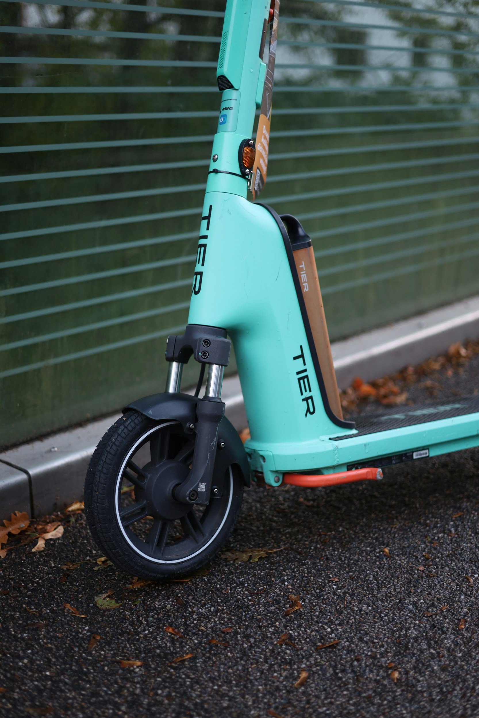 Traveling Green: How Electric Scooters Are Revolutionizing Urban Exploration