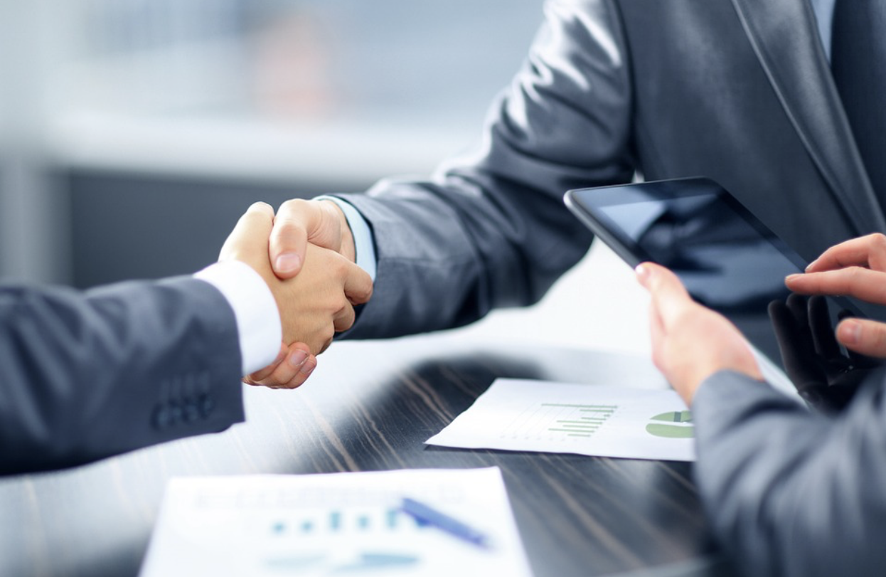 Ways to Secure a Loan with Your Vehicle's Clear Title Today