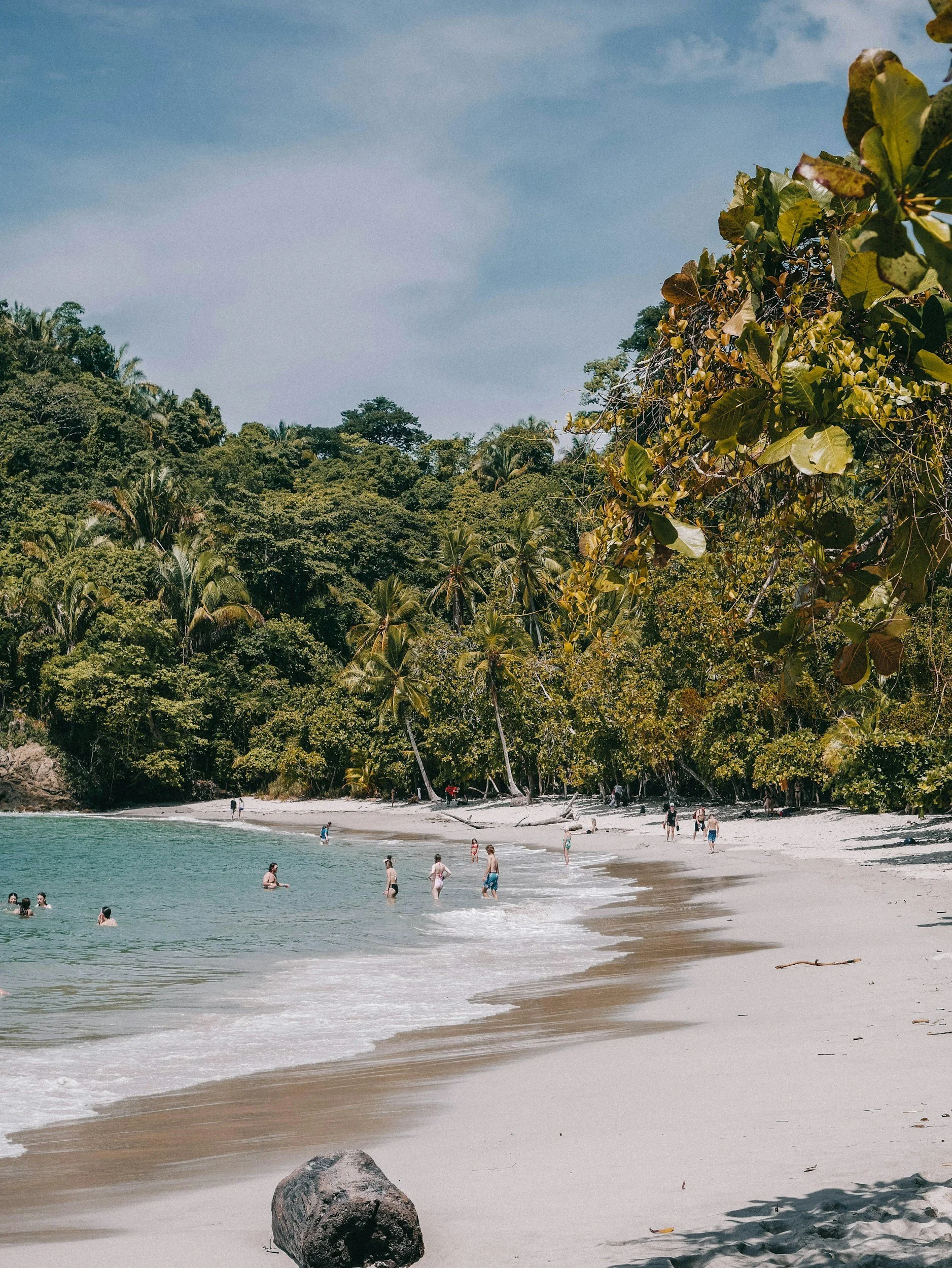 Which Wedding Venue in Costa Rica Style Reflects Your Love Story