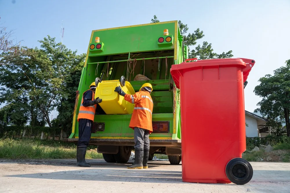 The Impact of Junk Removal Services on Real Estate Value