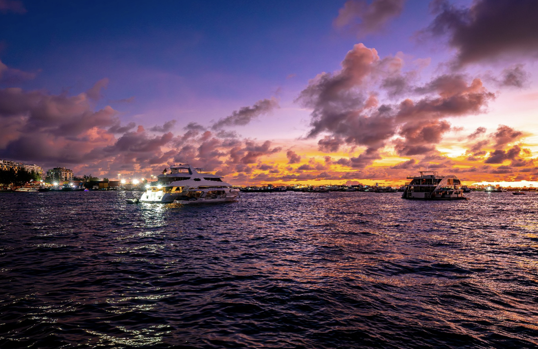 How to Plan the Perfect Romantic Cruise: Tips for an Unforgettable Couples’ Getaway