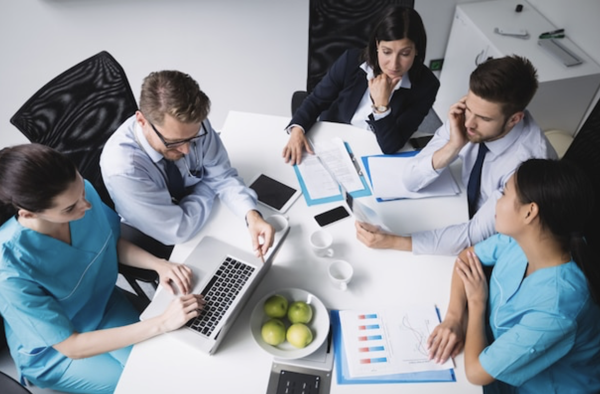 Seven Key Factors to Consider When Choosing a Health Insurance Plan