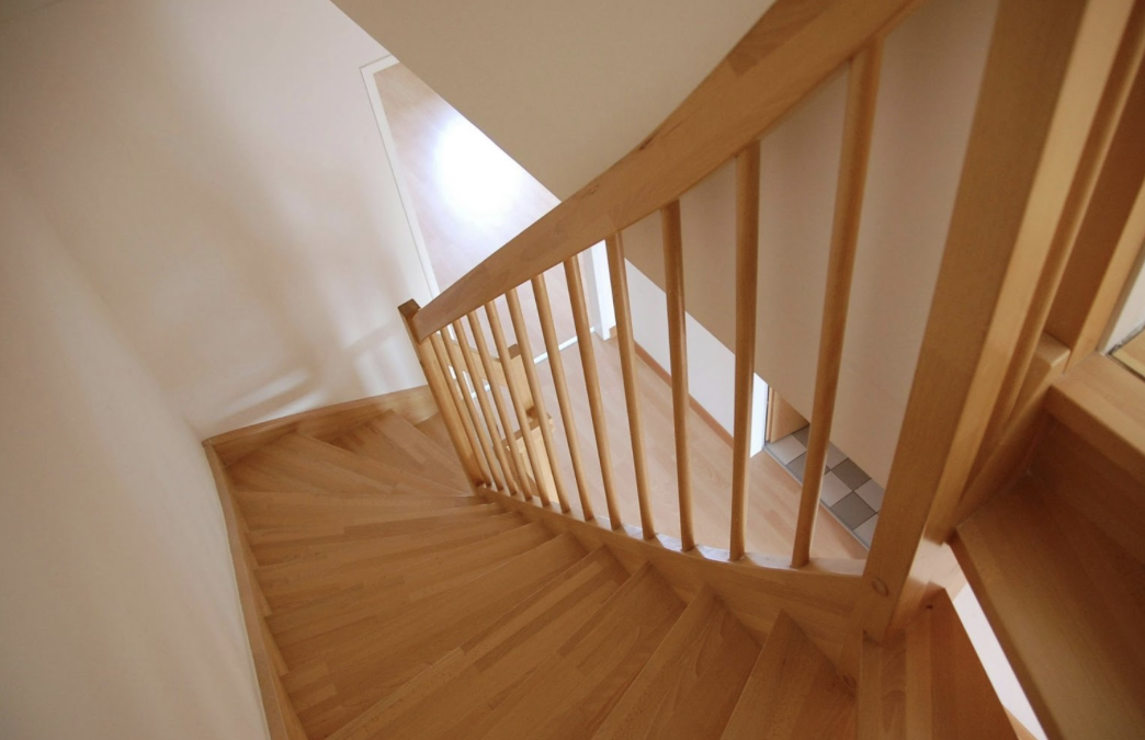 How to Restore Old and Worn-Out Stairs