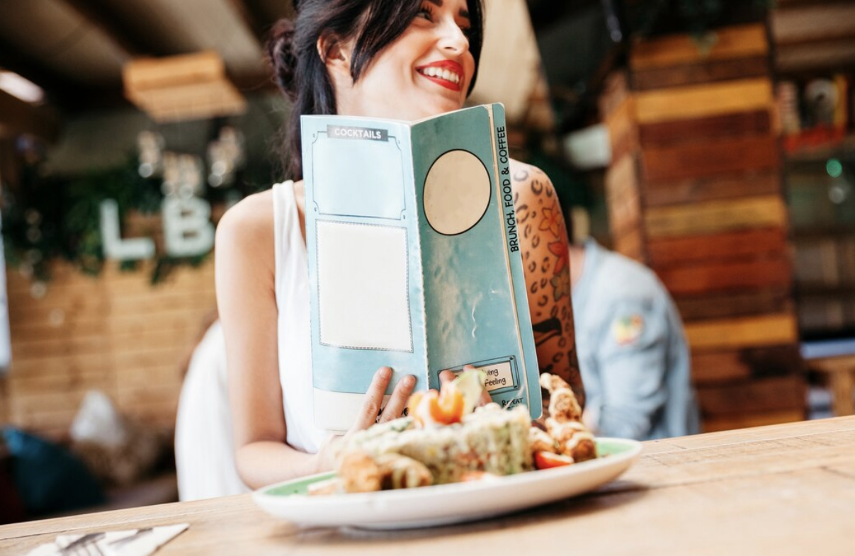 Savoring the World: How Travel and Dining Go Hand in Hand