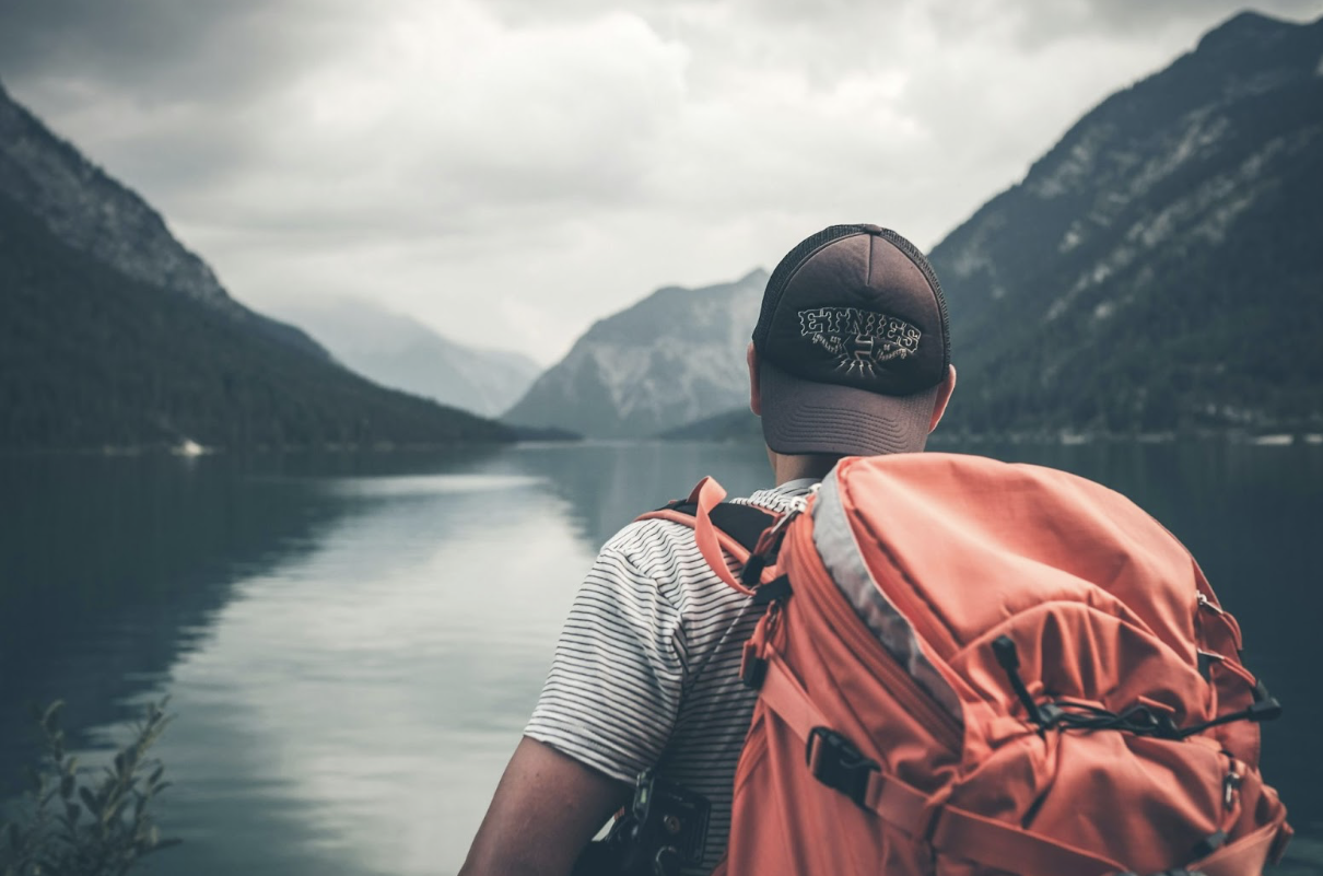 How To Keep Yourself Entertained When On Your Travels