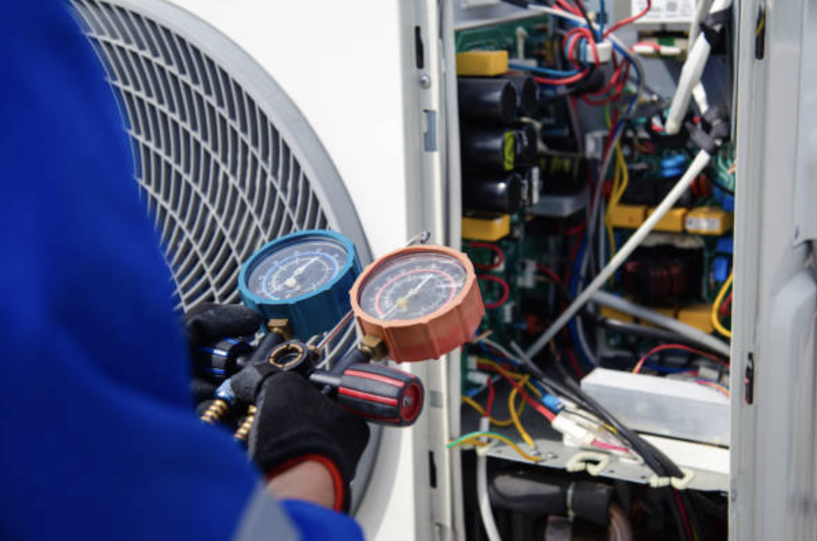 Keeping Cool: Top Maintenance Tips for AC Repair in Houston, TX
