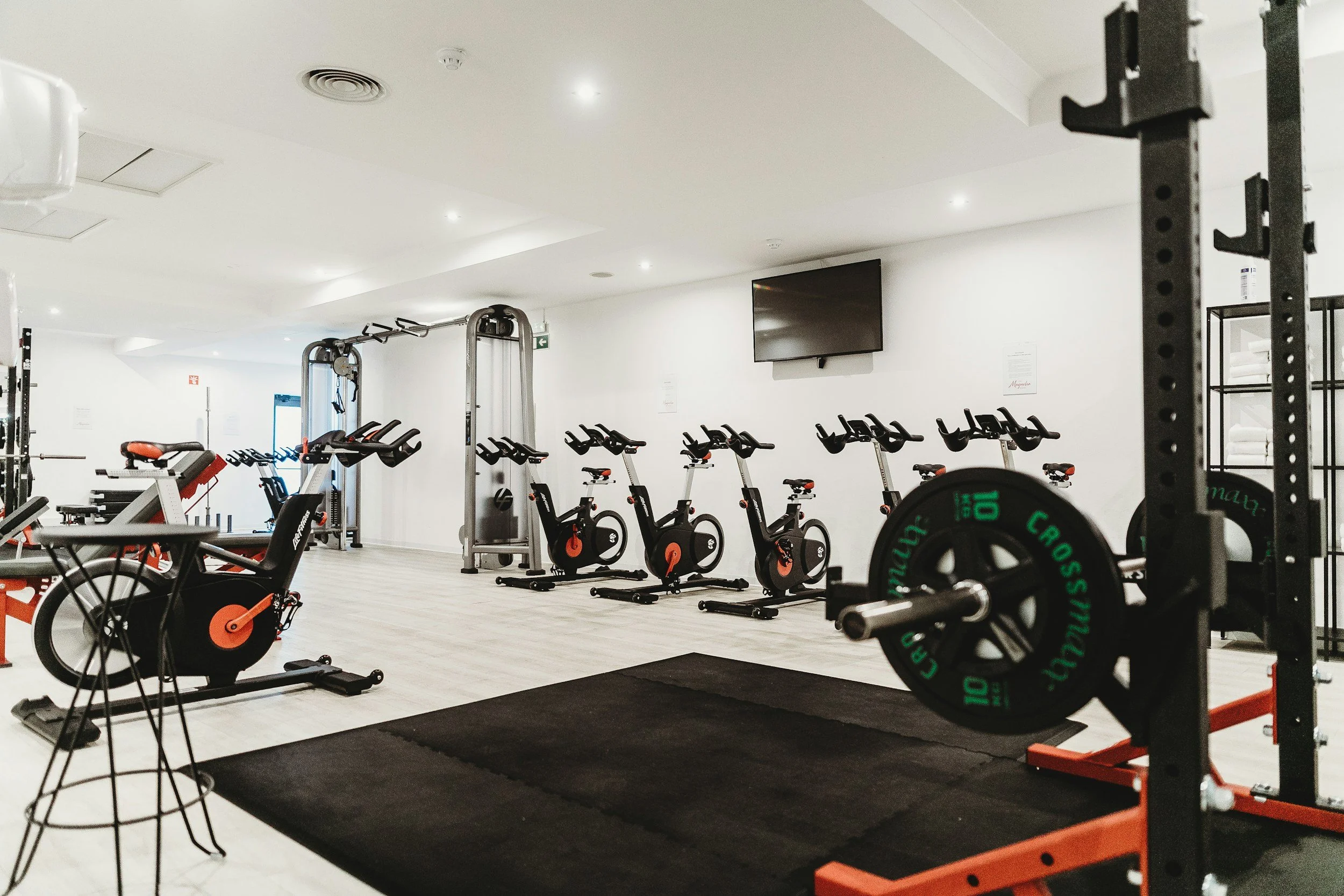 Elevate Your Workout: Choosing the Perfect Gym Bench