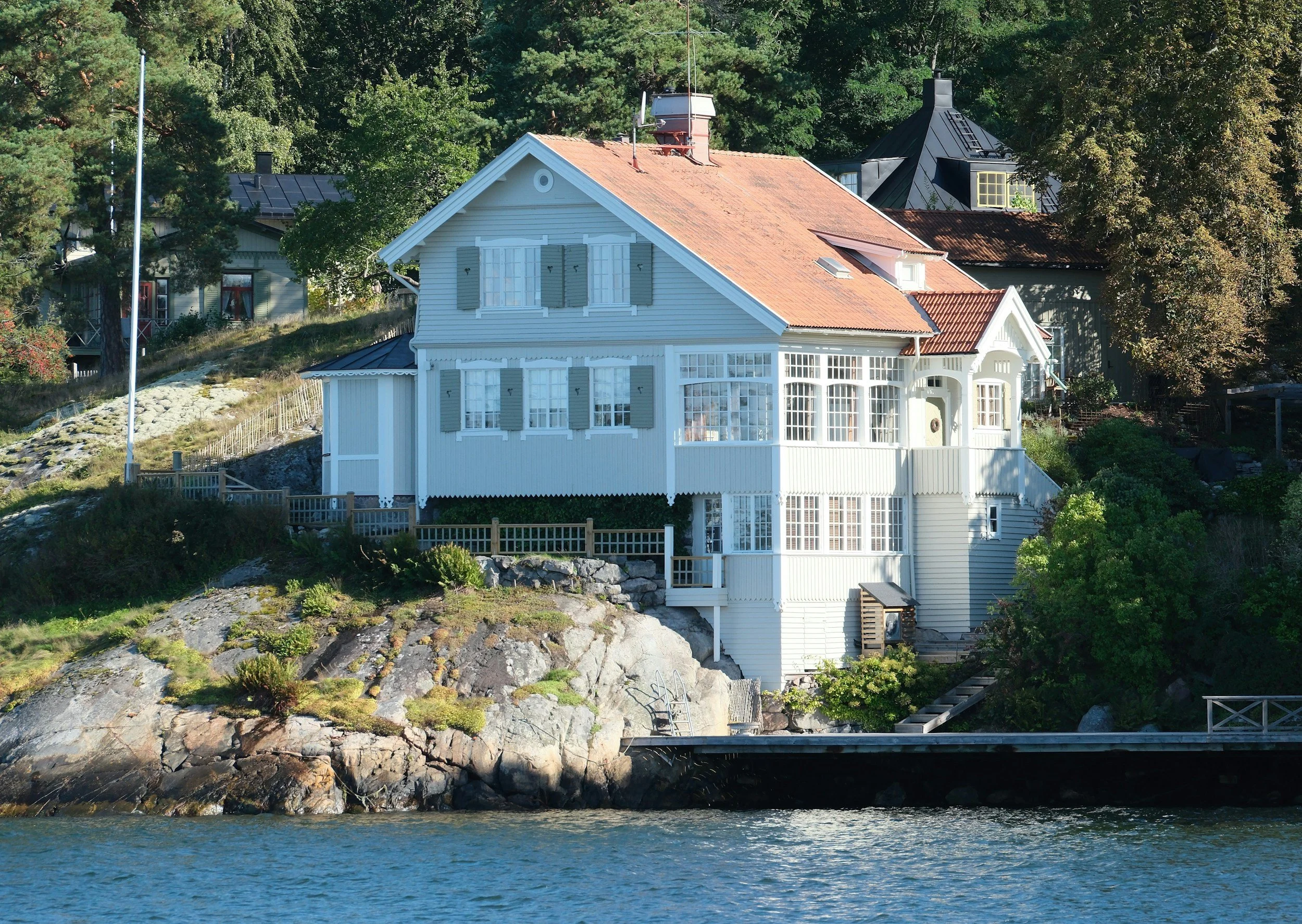 How to Restore Your Lakeside Cottage Dock