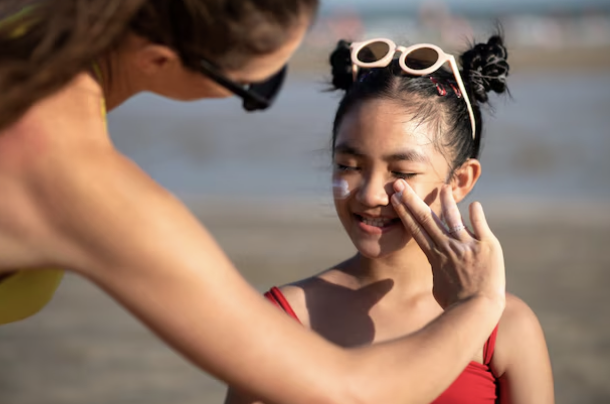 Sunblock in Singapore: Which One is Best for Your Skin?