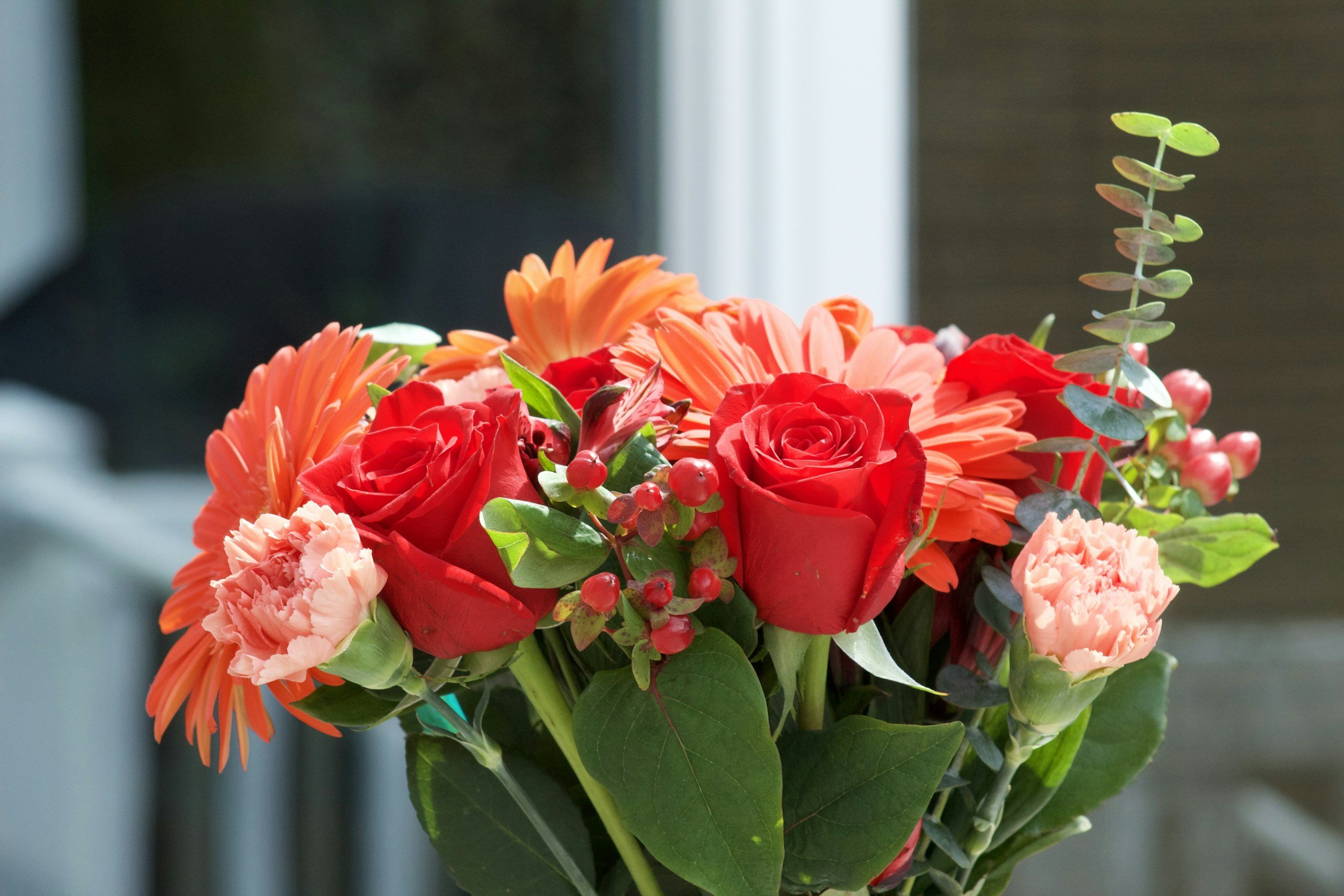 Brighten Any Occasion with the Perfect Flower Bouquet