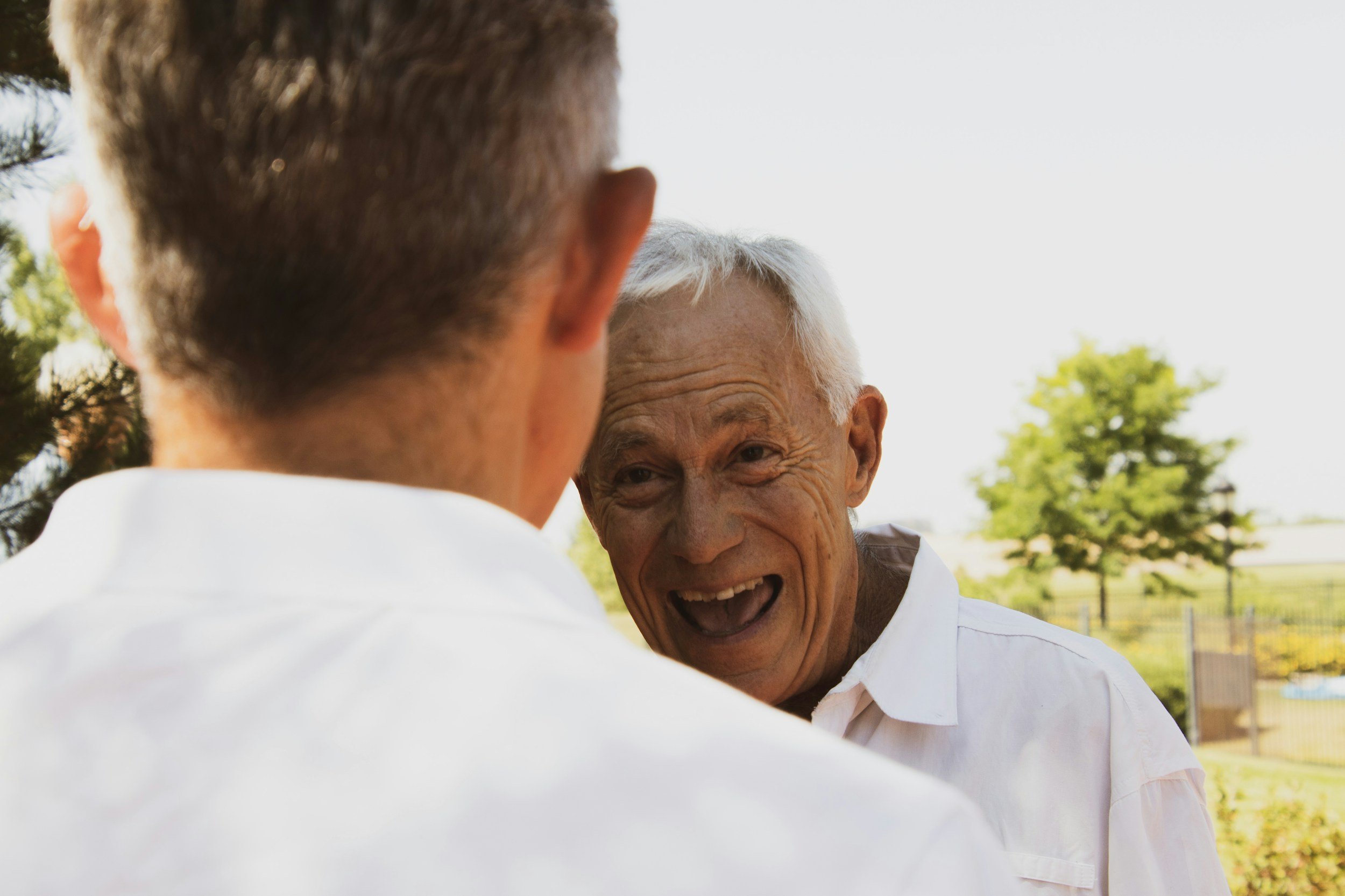 Choosing the Right Independent Living Community: 6 Essential Factors