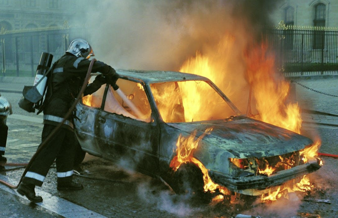How Can a Car Accident Lawyer Help You Maximize Your Damages?