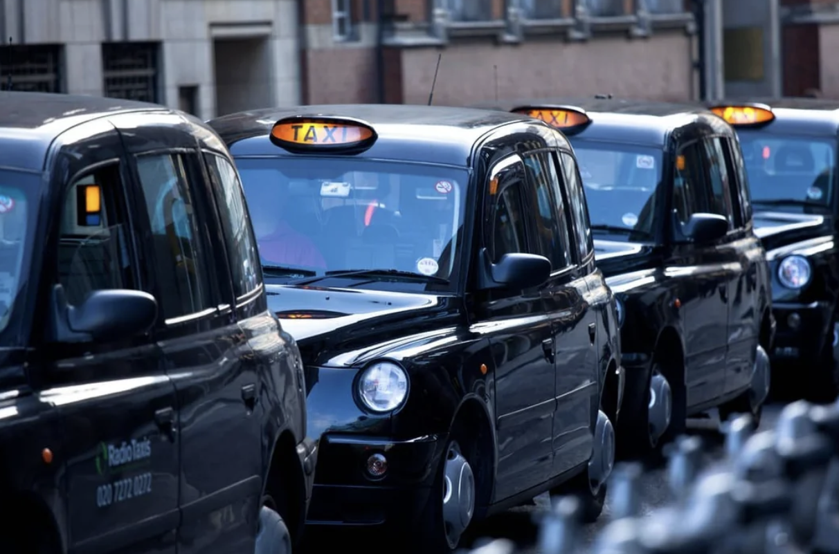 Cheap Taxi in London: Smart Travel Without Breaking the Bank