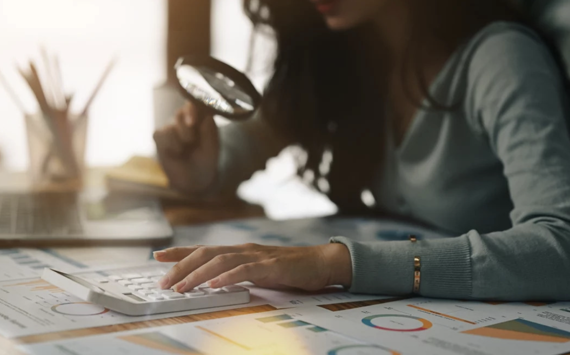 What Does a Forensic Financial Investigator Do? A Complete Guide for Businesses