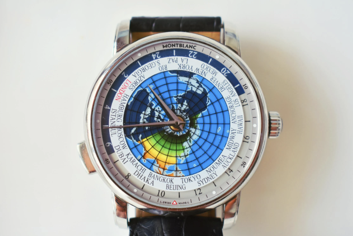 Exploring Watches with Multiple Time Zone Displays for Frequent Travelers