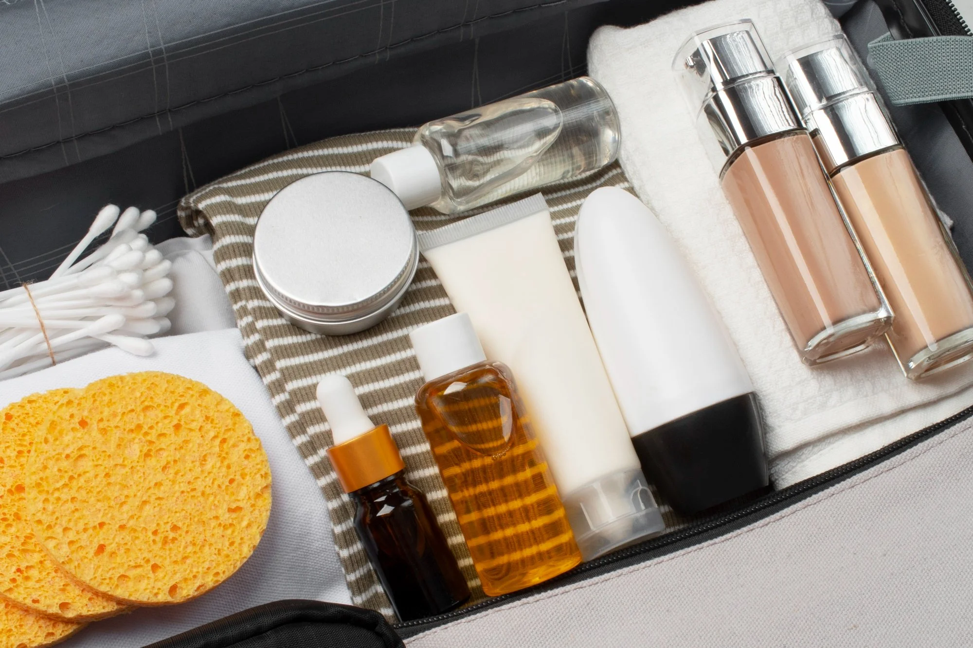 Jet-Set Essentials: The Fragrance That Travels Well