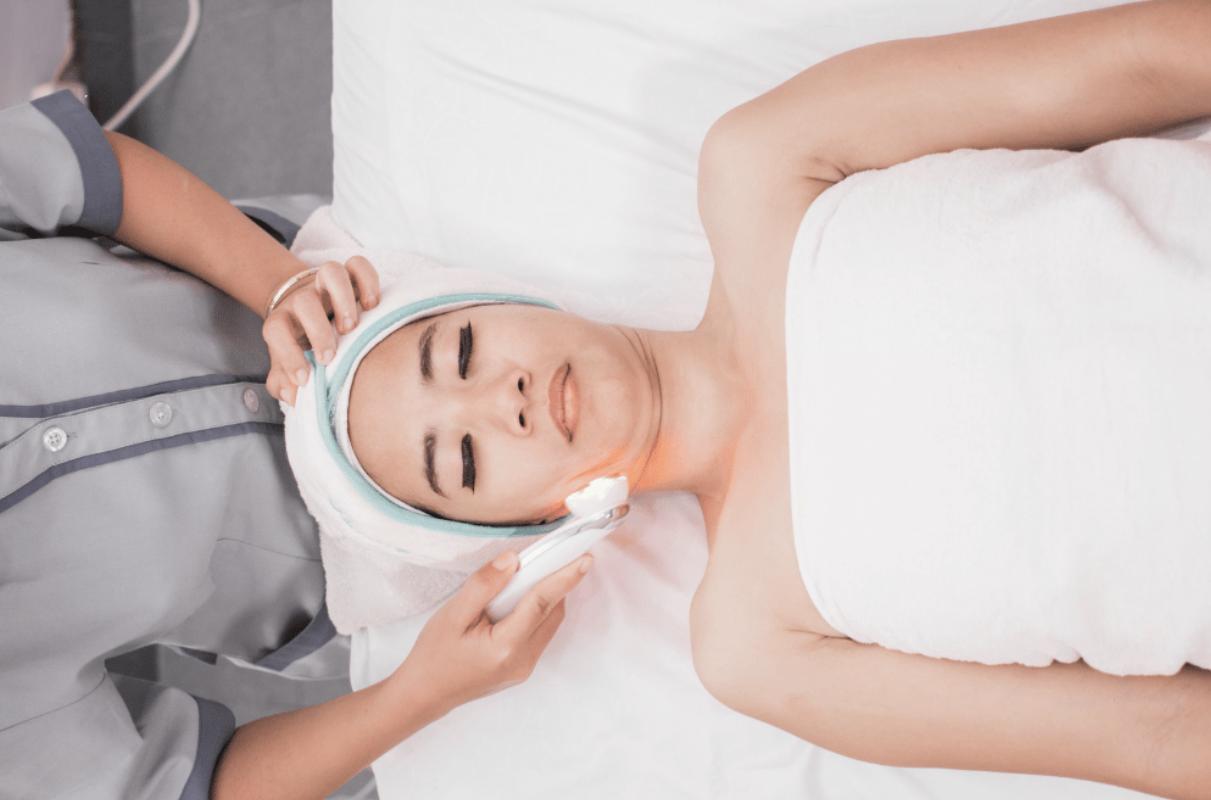 What to Expect From Using a Skin Tightening Handset: Real Results