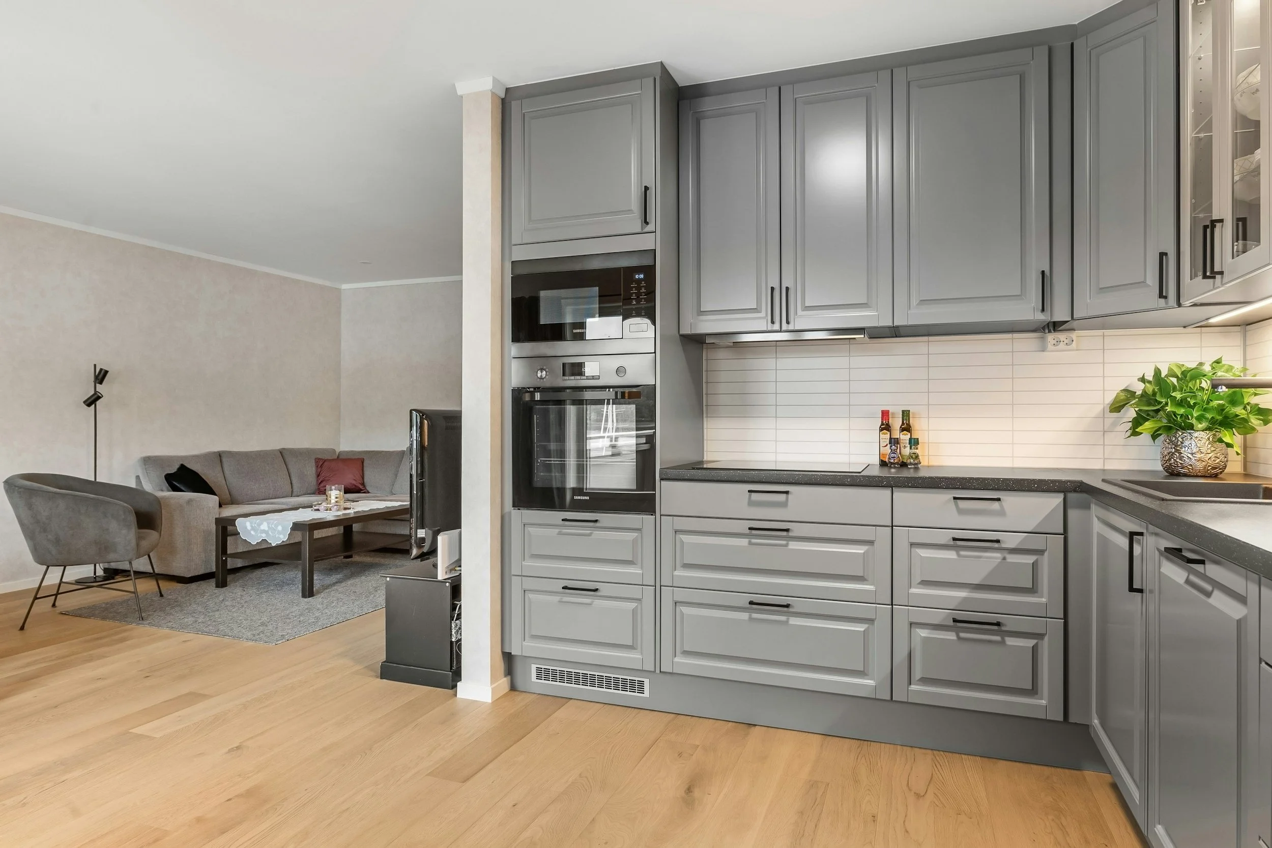 How to Design a Timeless Look with Gray Kitchen Cabinets