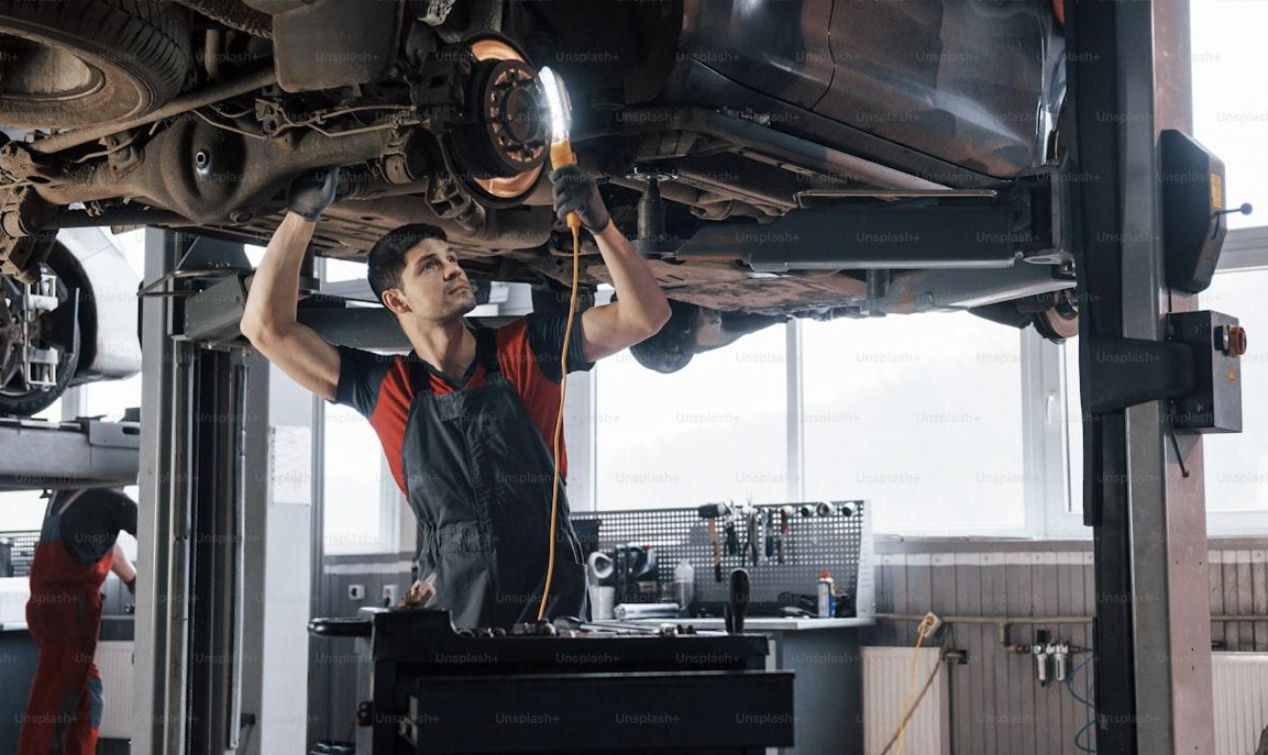 Suspension Specialist: When to Hire One + Factors to Look For