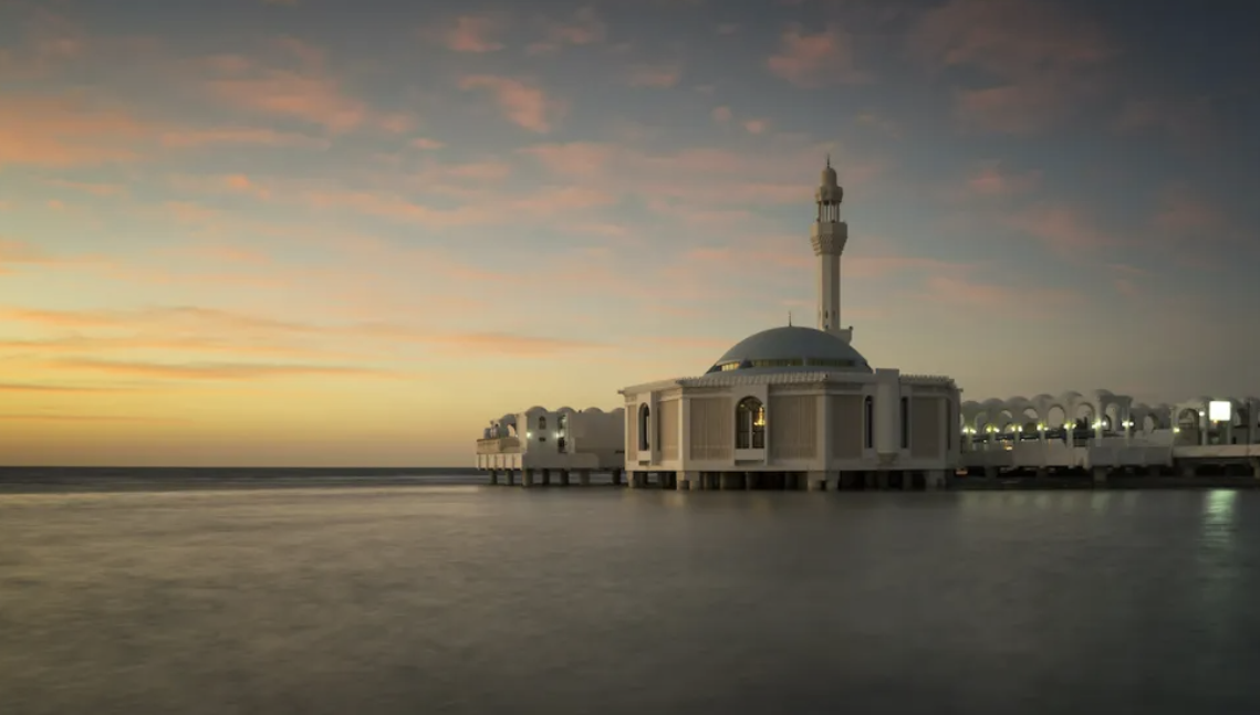 7 Life-Changing Experiences around the Globe