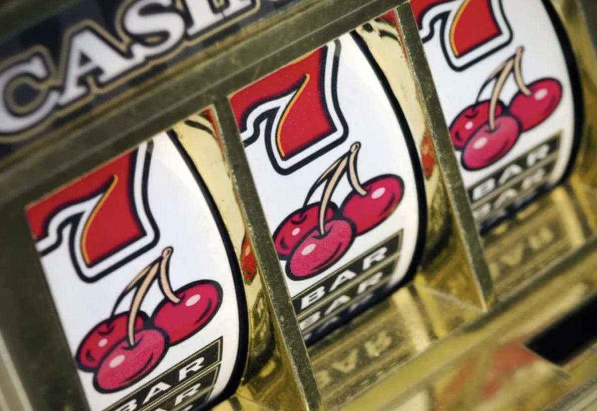 5 Common Slot Game Myths You Should Stop Believing