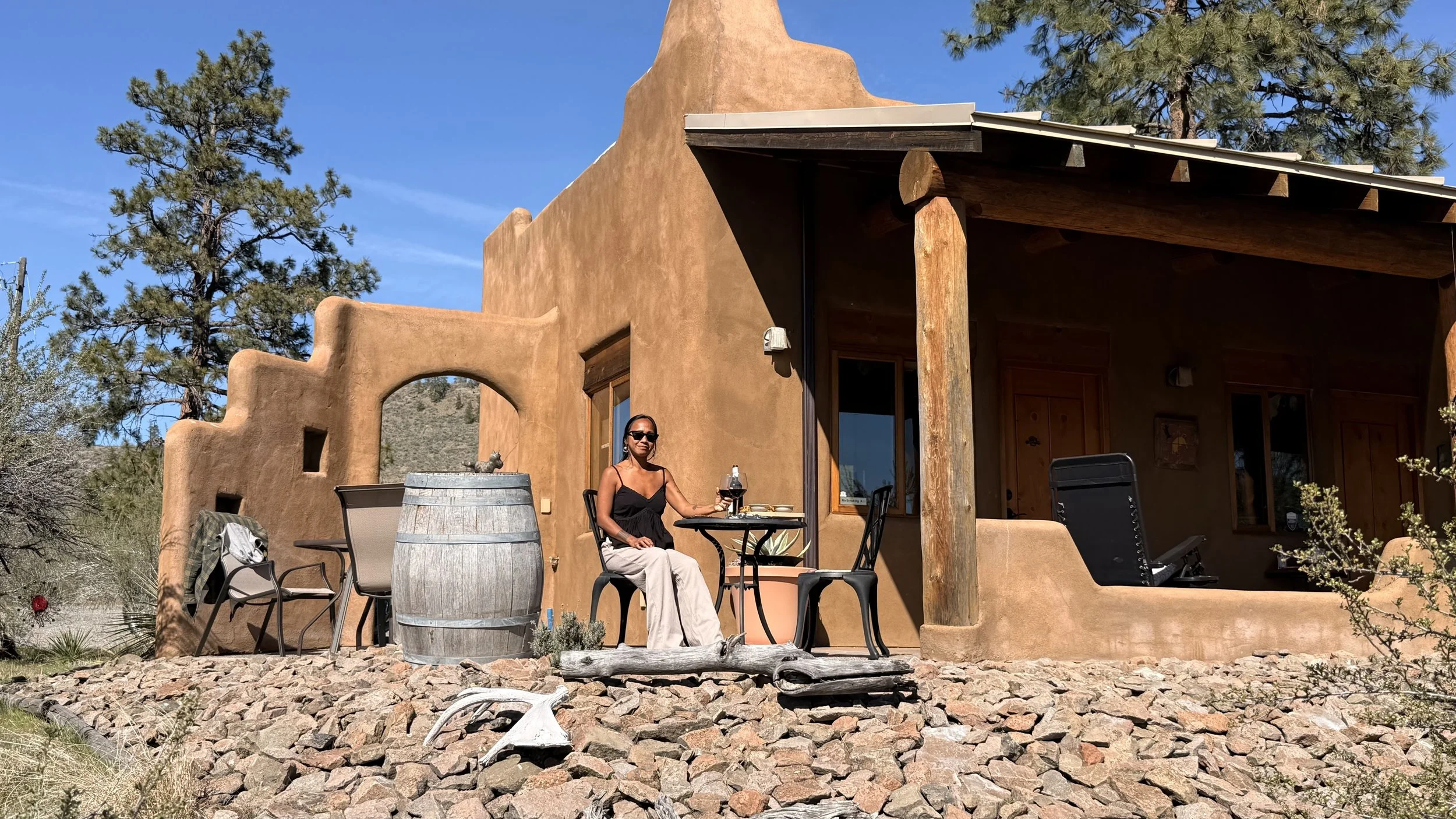 The Most Photographed Vista: Bighorn Ridge Guest House in Okanagan Falls