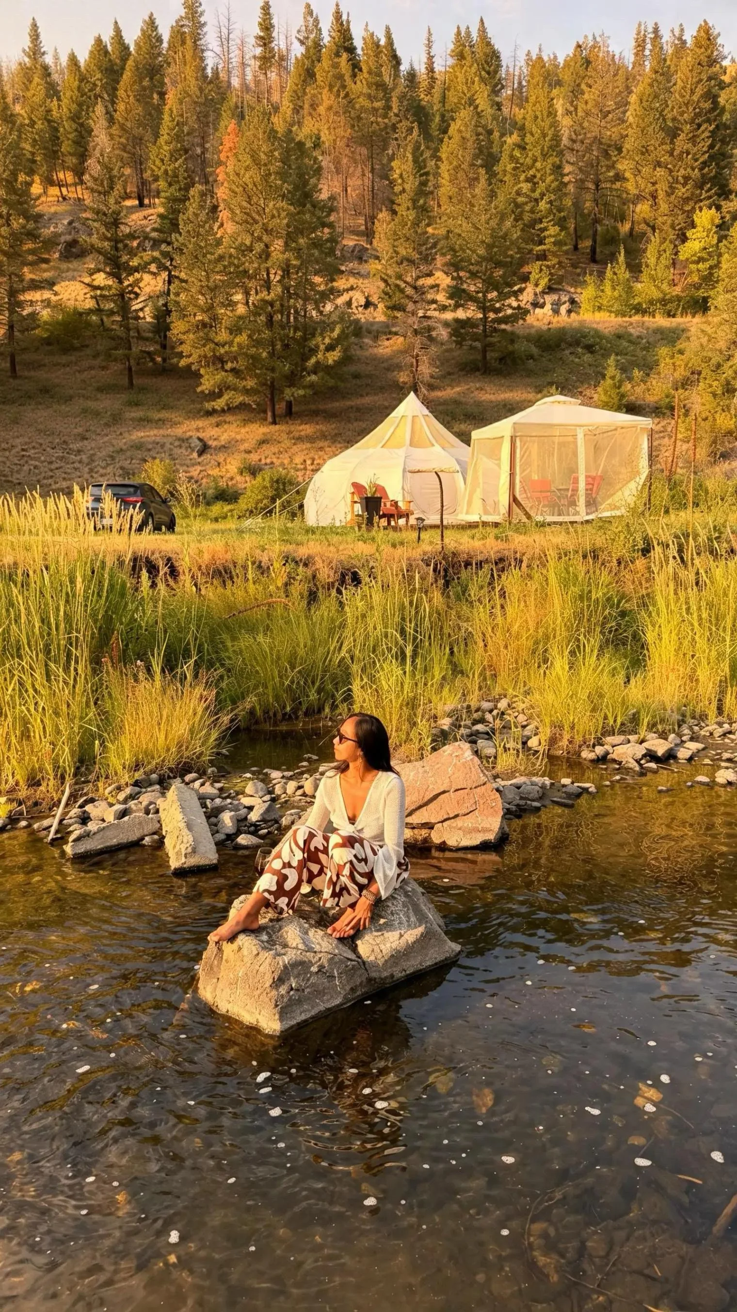 Moonlight Glamping in Westwold BC: Ultimate Stargazing Getaway