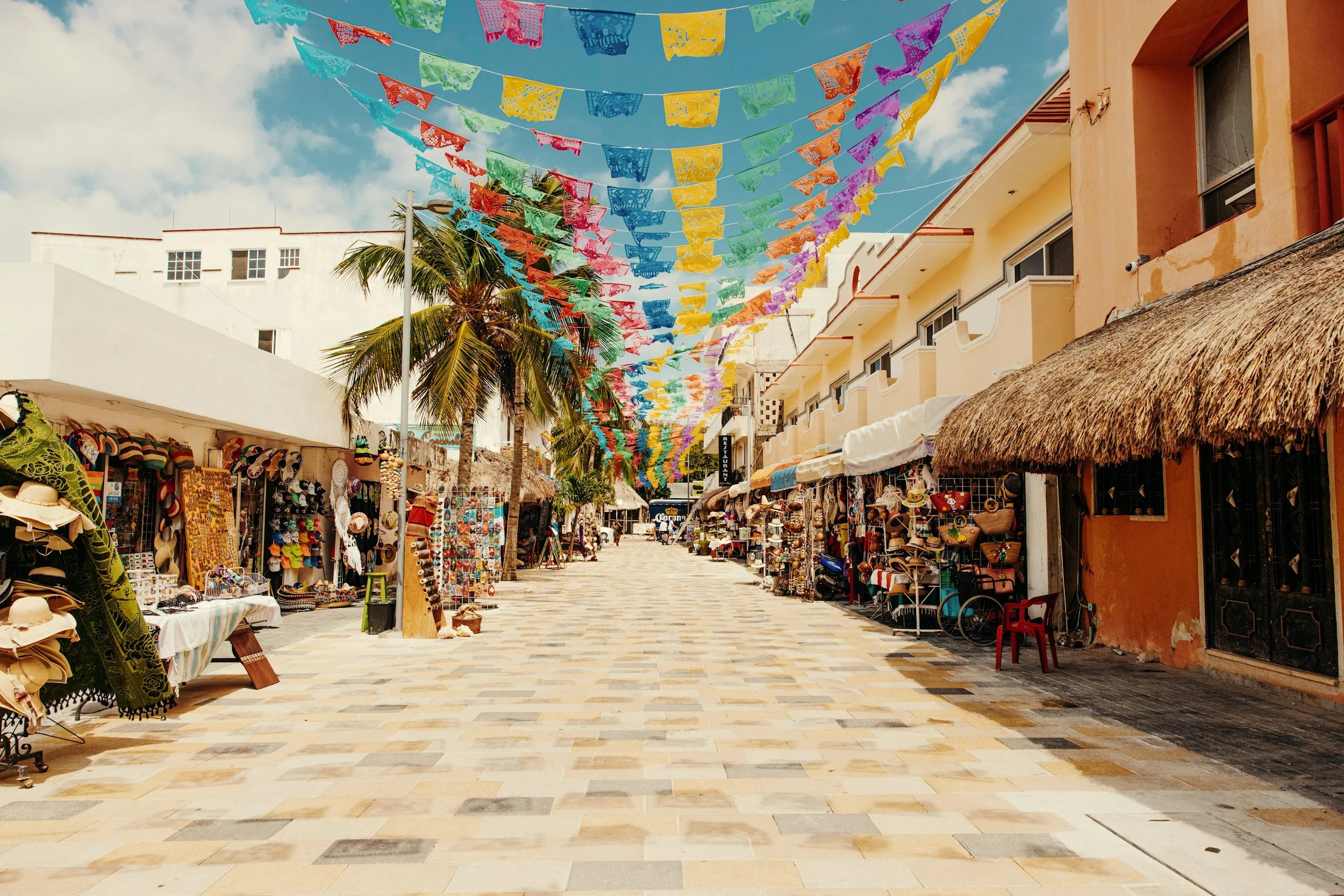 Why More People Are Moving to Retirement Communities in Mexico&nbsp;