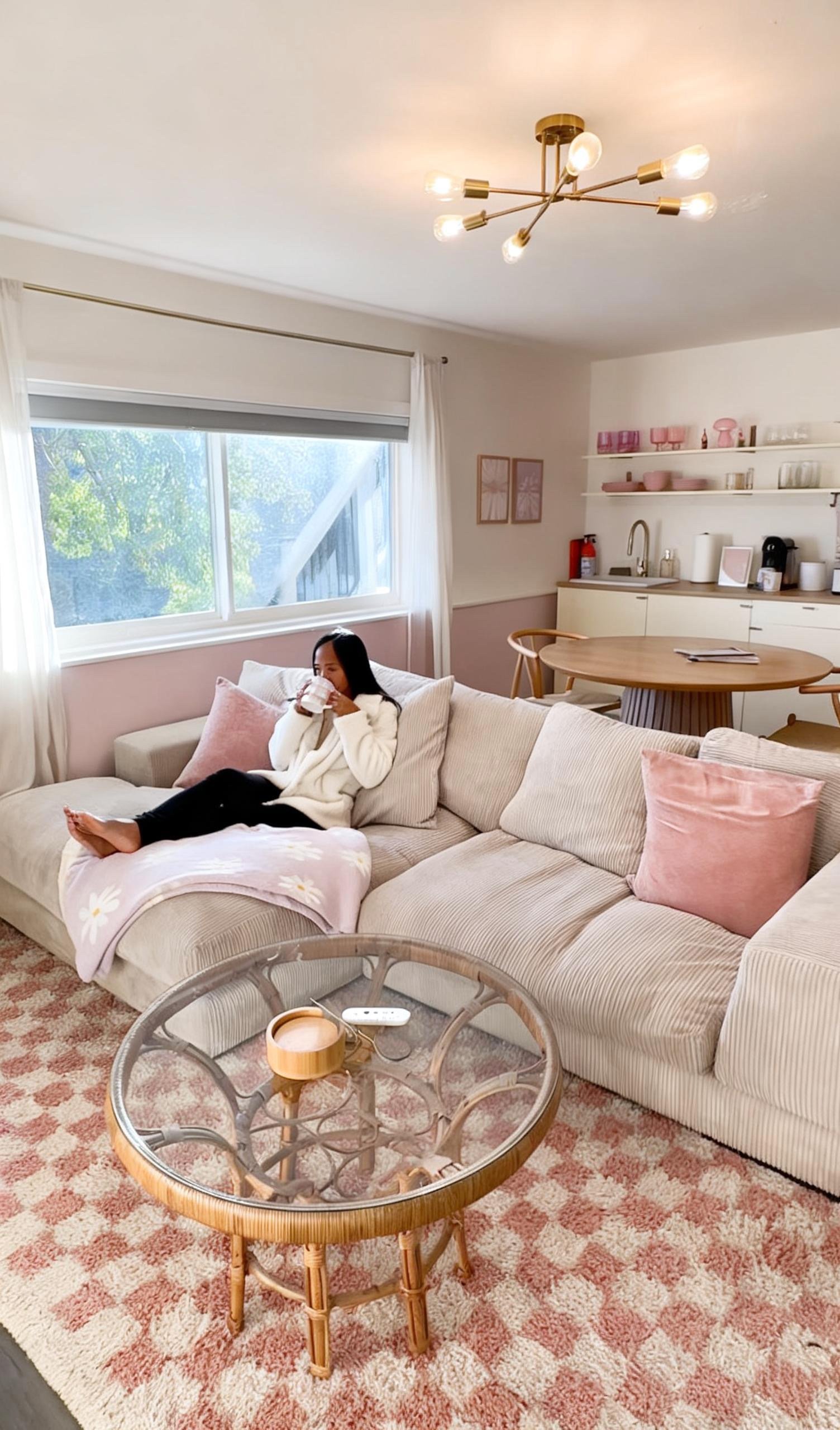 Place on Pretty Road Airbnb | Your Perfect Lake Country Okanagan Getaway