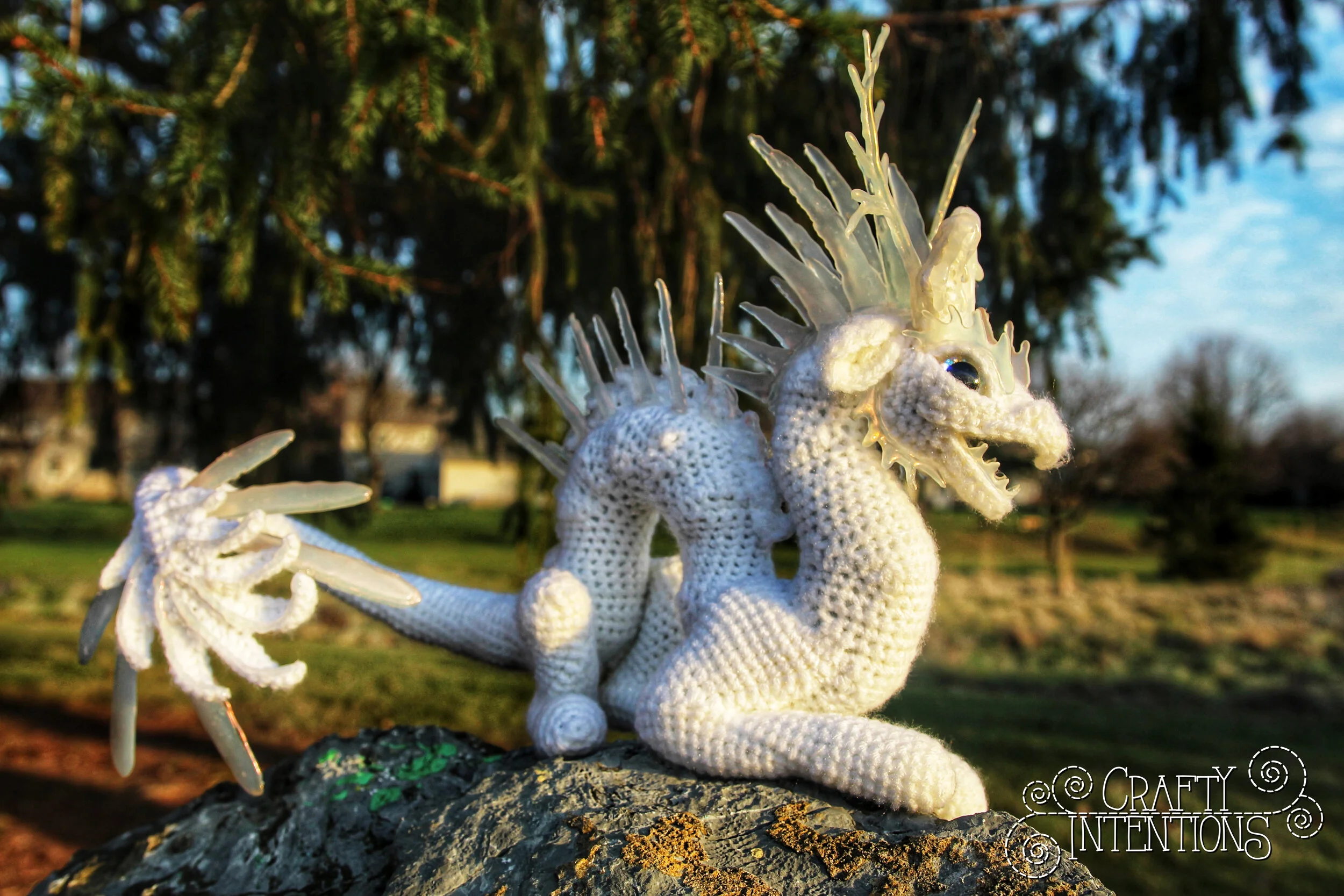 Small Eastern Dragon - White Ice Dragon Glue  (3)-01 with Logo.jpg