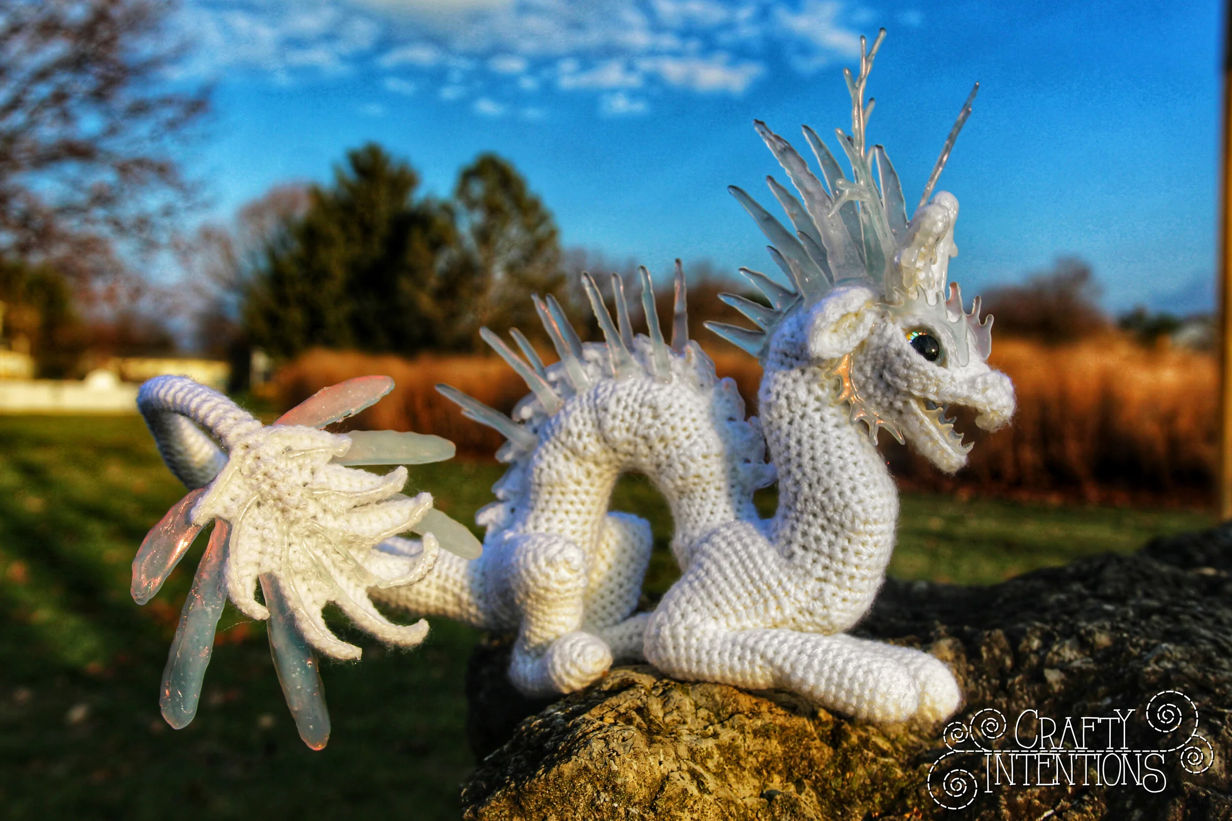 Small Eastern Dragon - White Ice Dragon Glue  (14)-01 with Logo.jpg