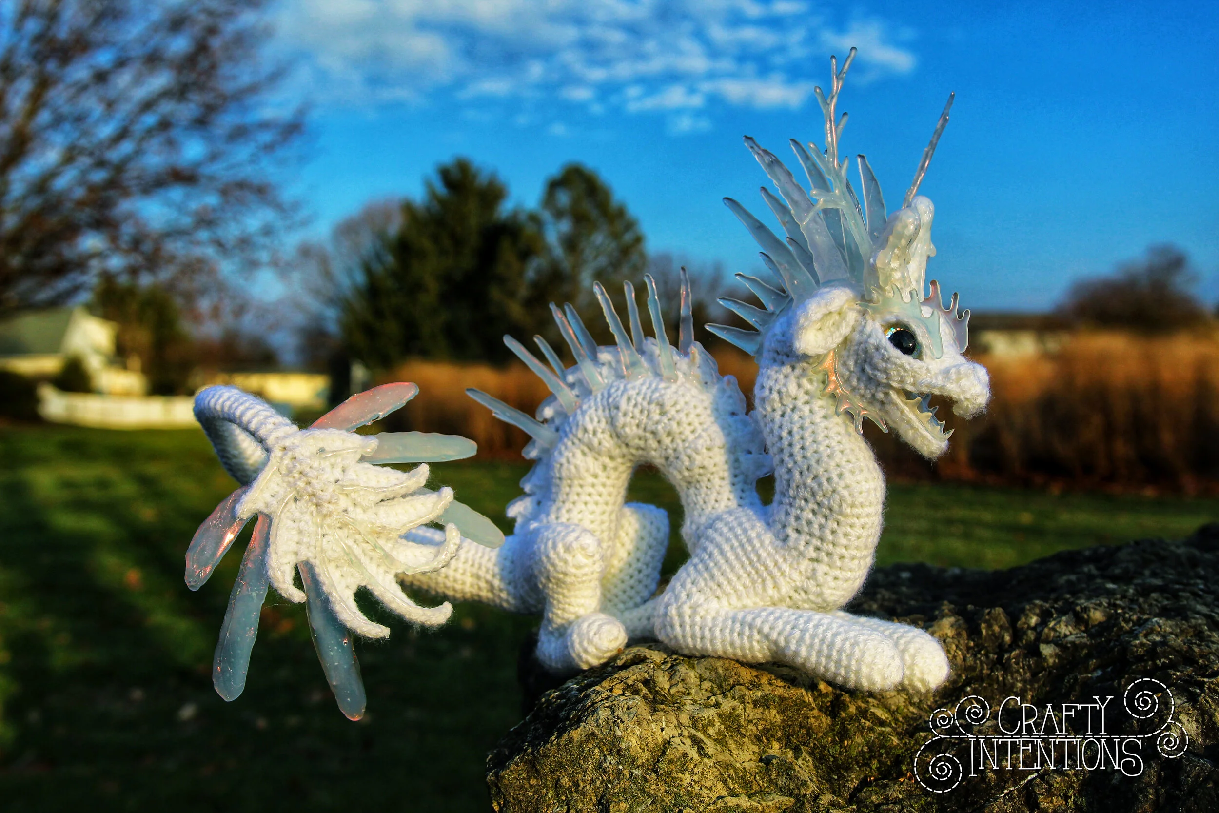 Small Eastern Dragon - White Ice Dragon Glue  (16)-01 with Logo.jpg
