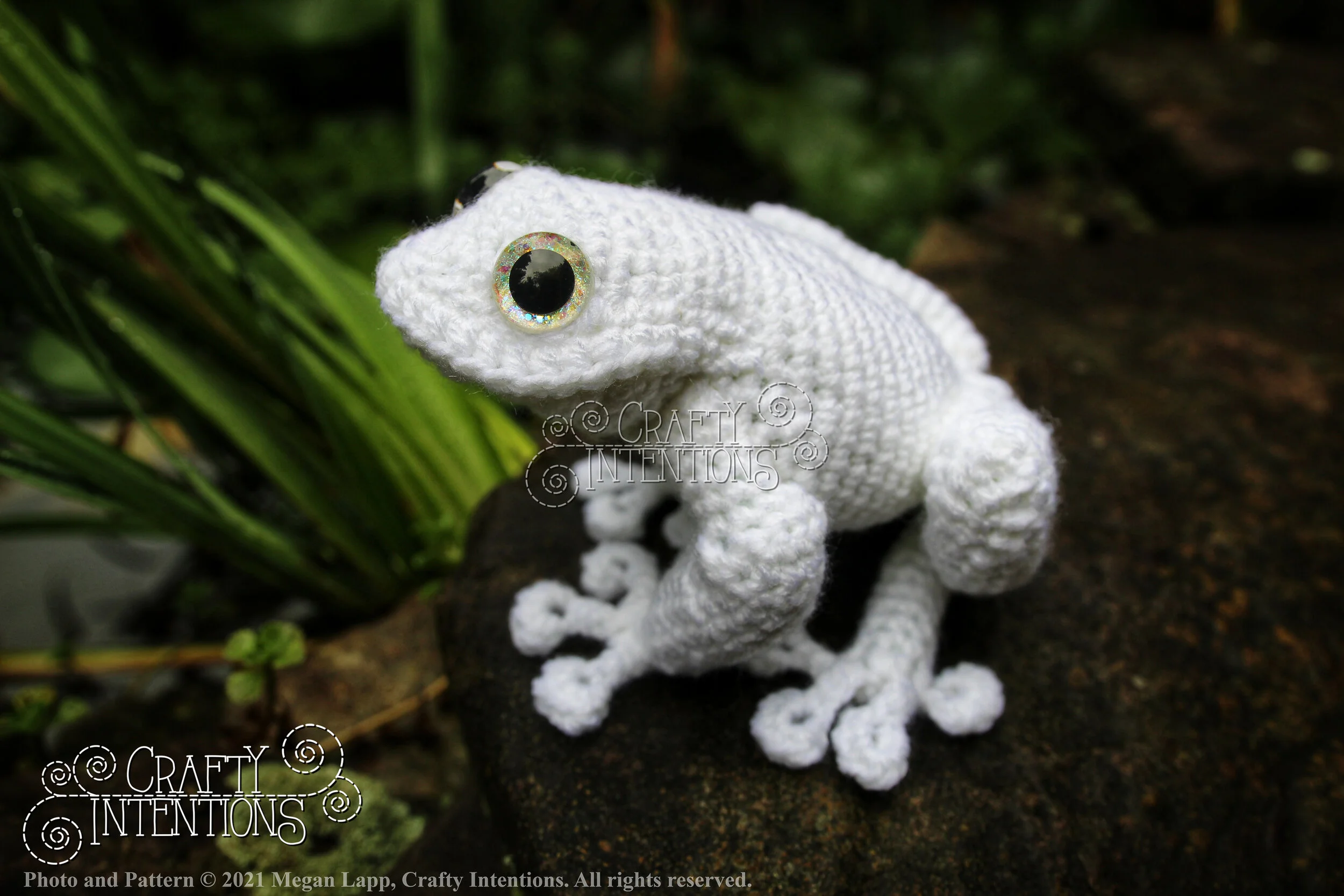 Style 3 (1)-02 with logo and copyright.jpg