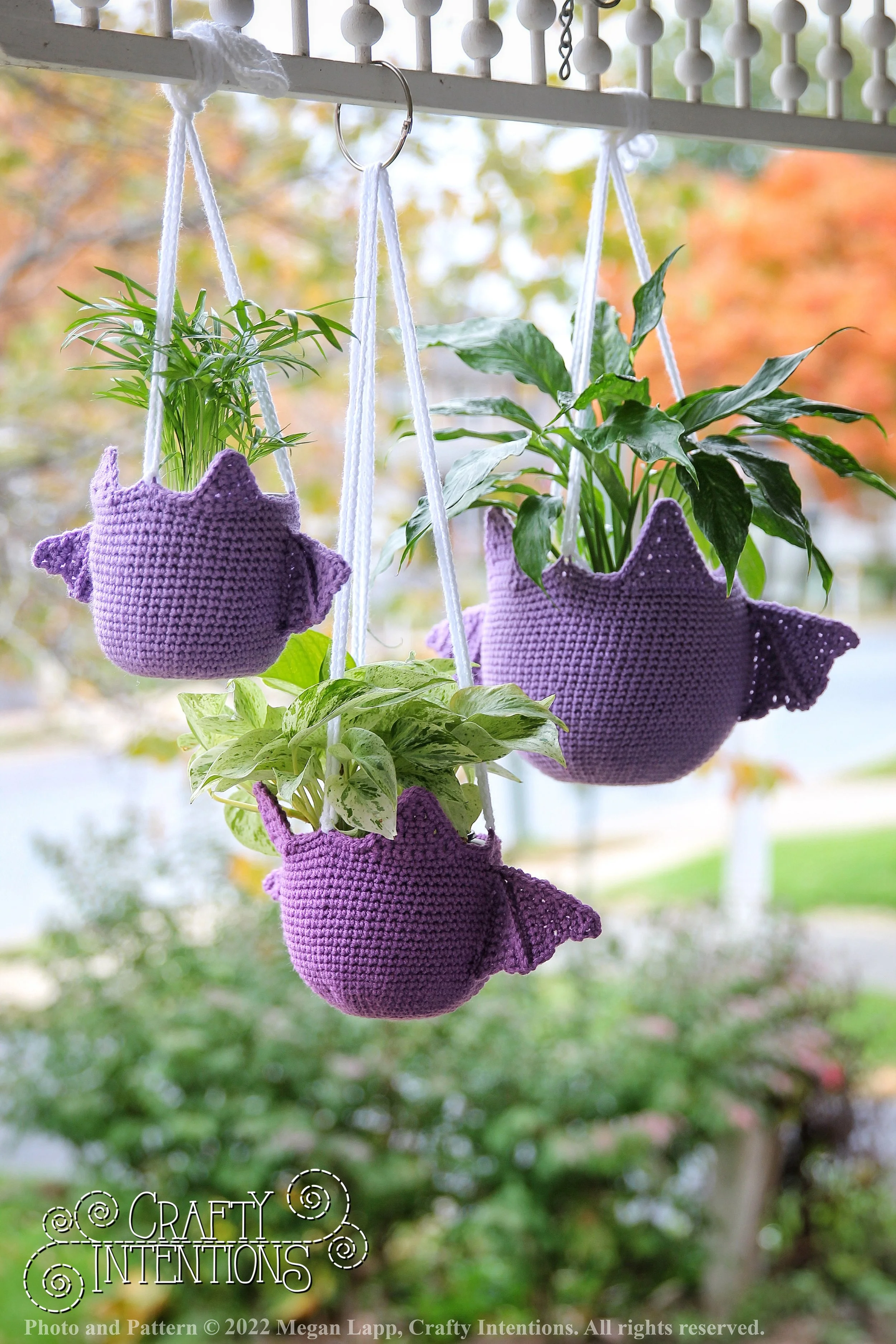 Hanging Bat Planters (15)-01 with copyright.jpg