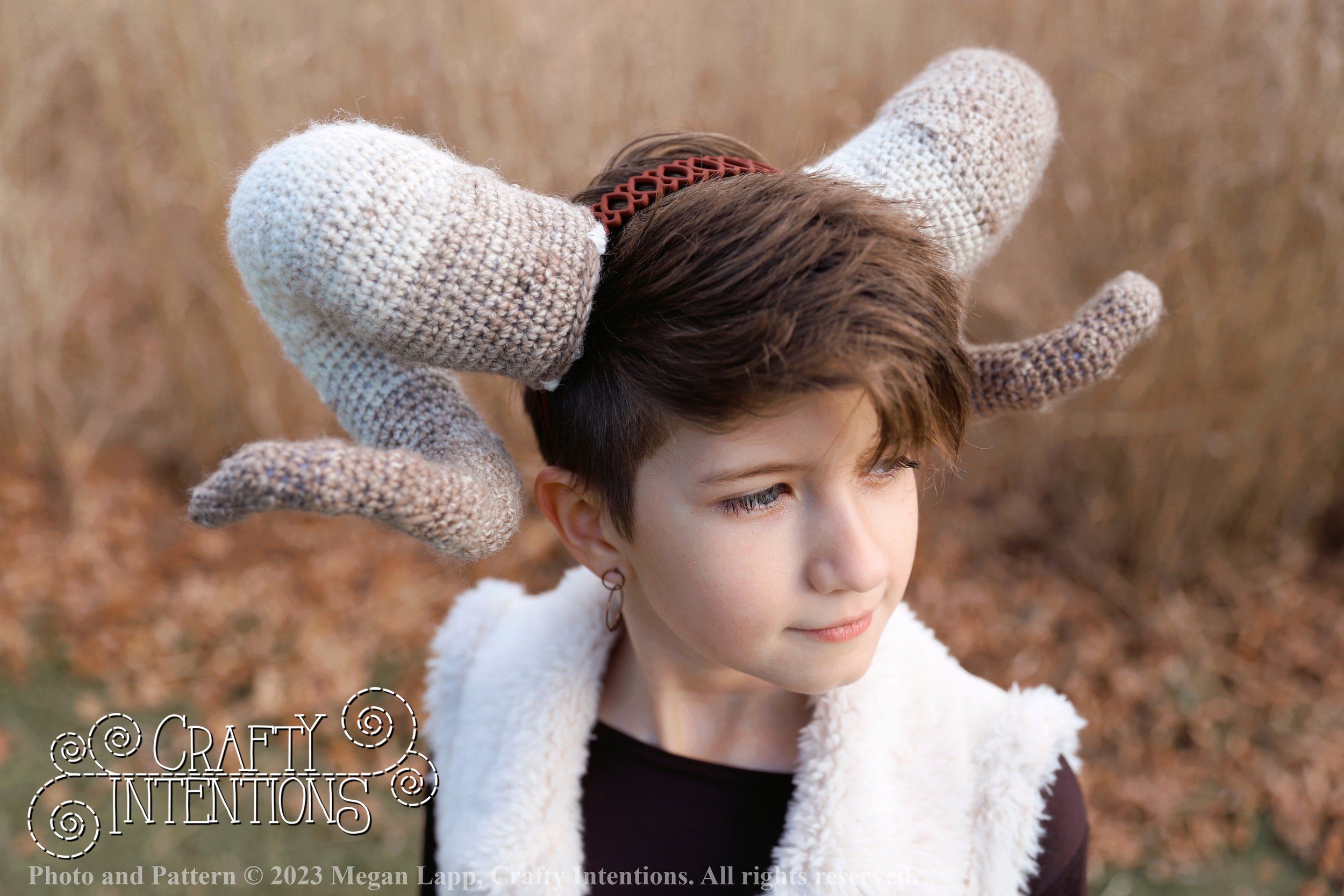 Ram Horns Style 2  (26) with logo and copyright.jpg