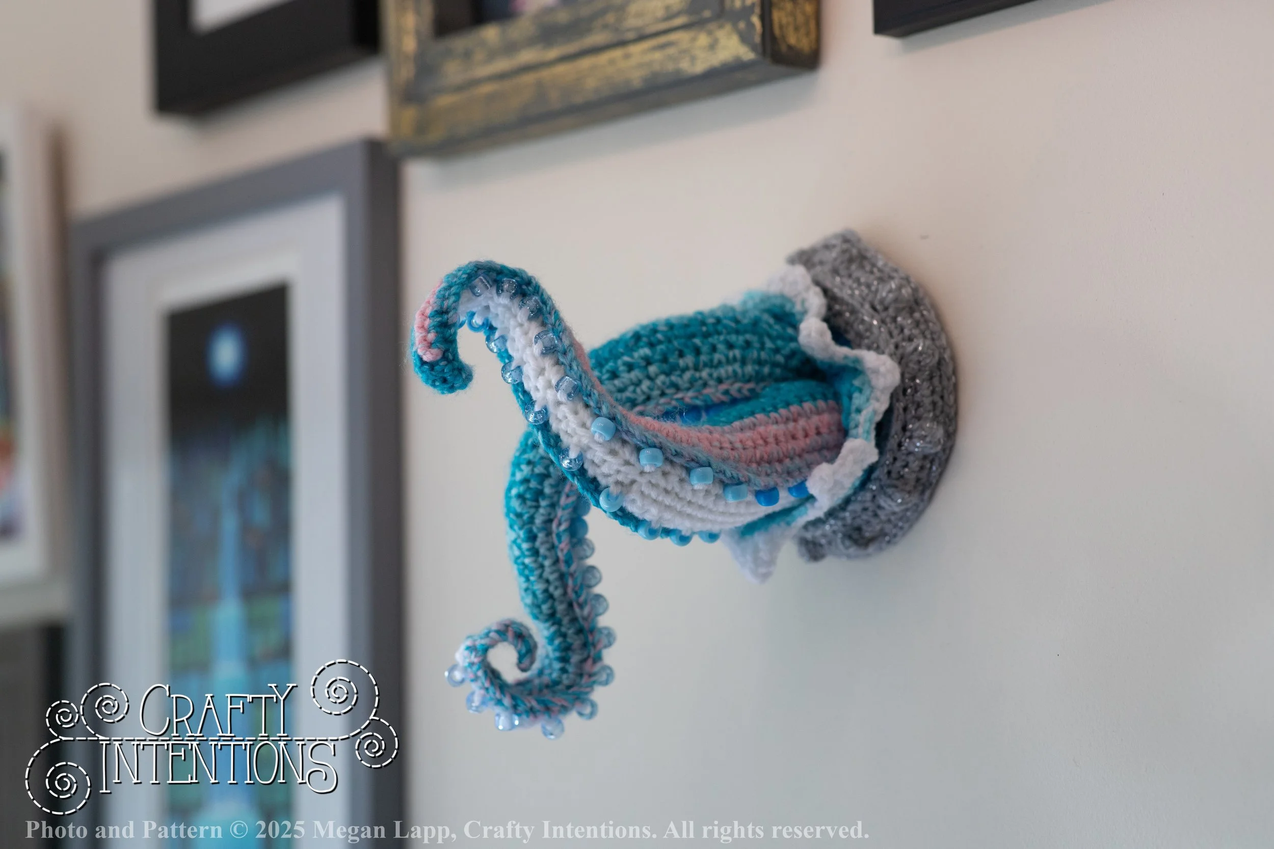 IMG_9408Edited porthole tenticle wlac.jpg