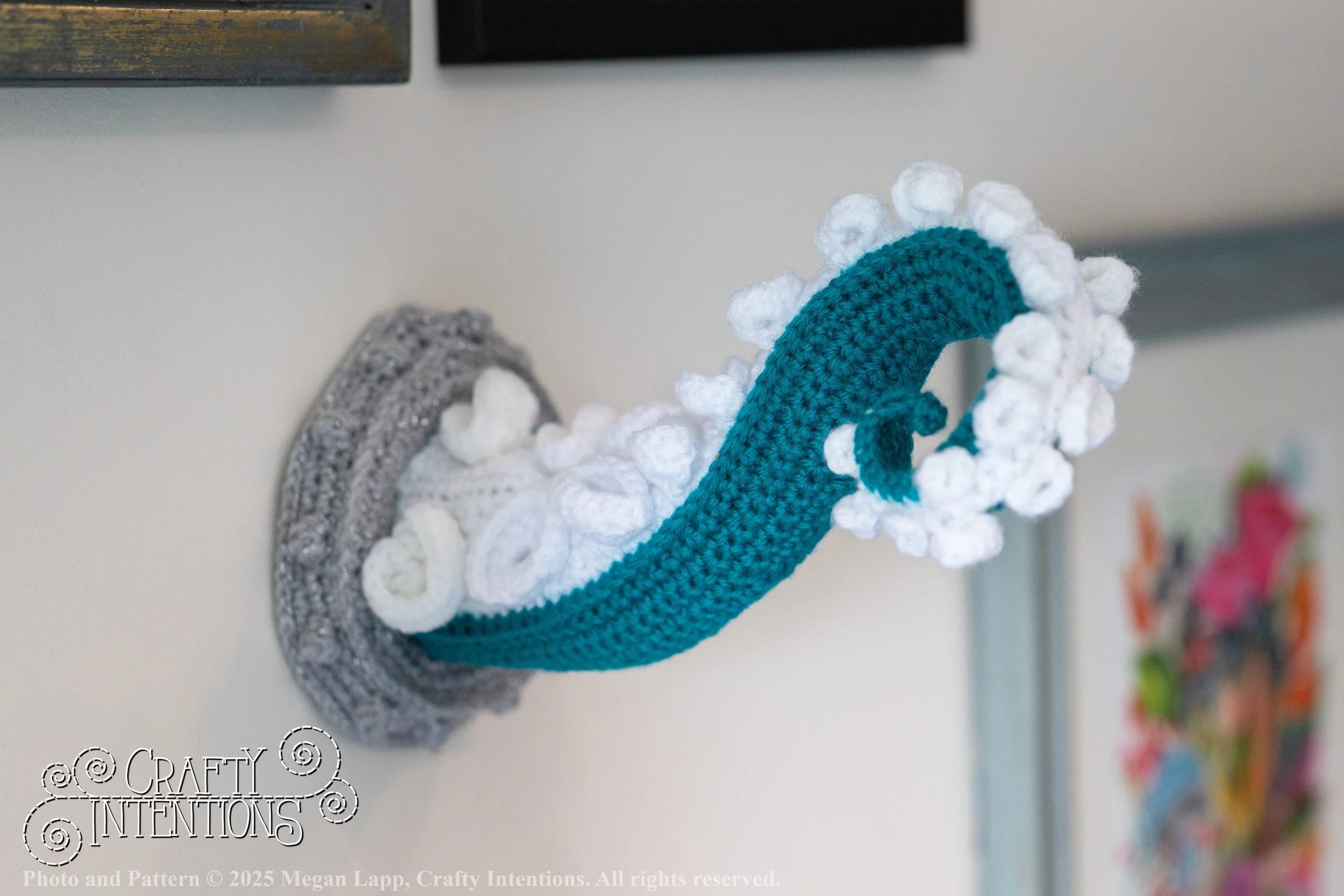 IMG_9428Edited porthole tenticle2 wlac.jpg