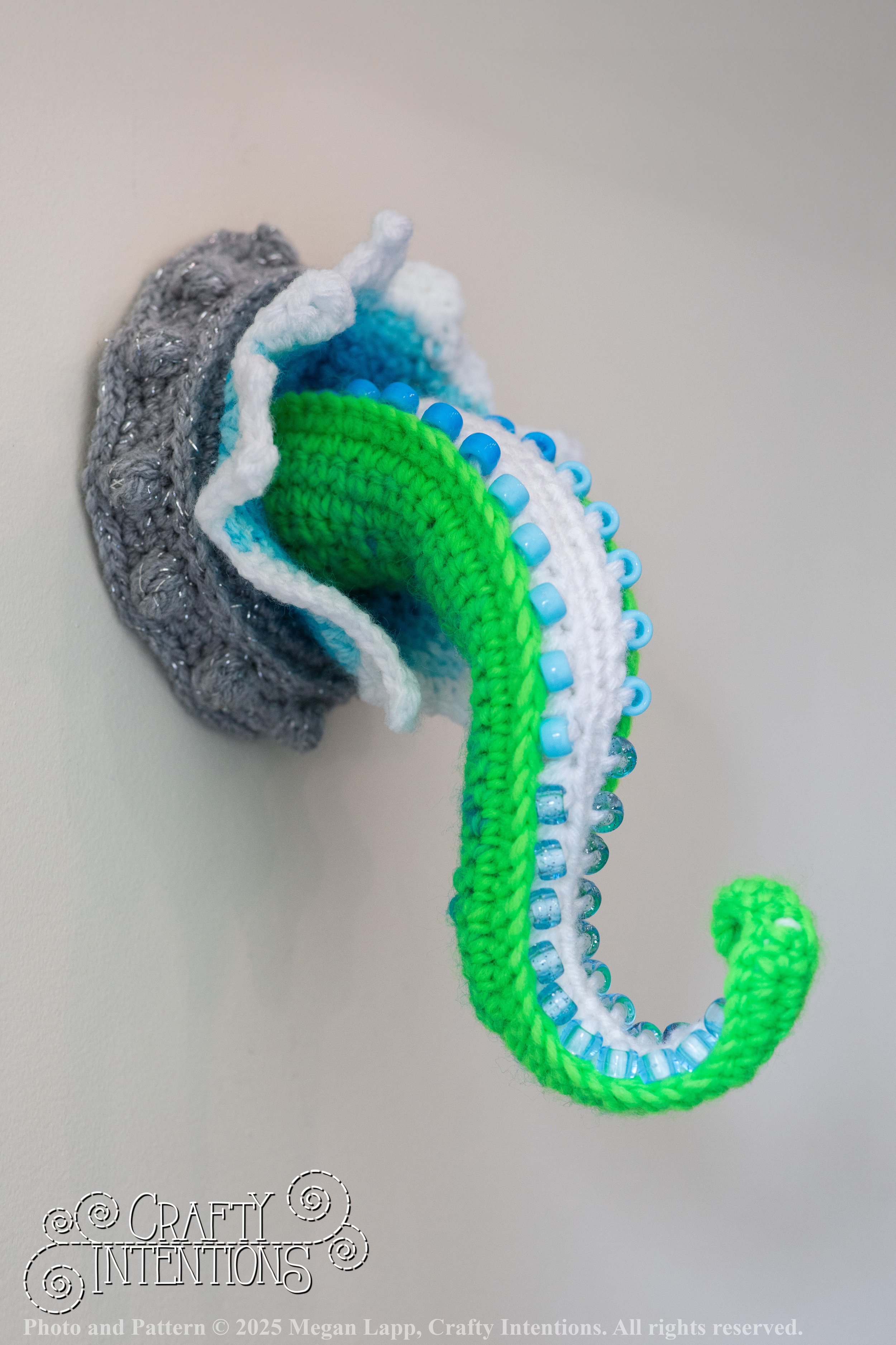 IMG_9442Edited porthole tenticle2 wlac.jpg