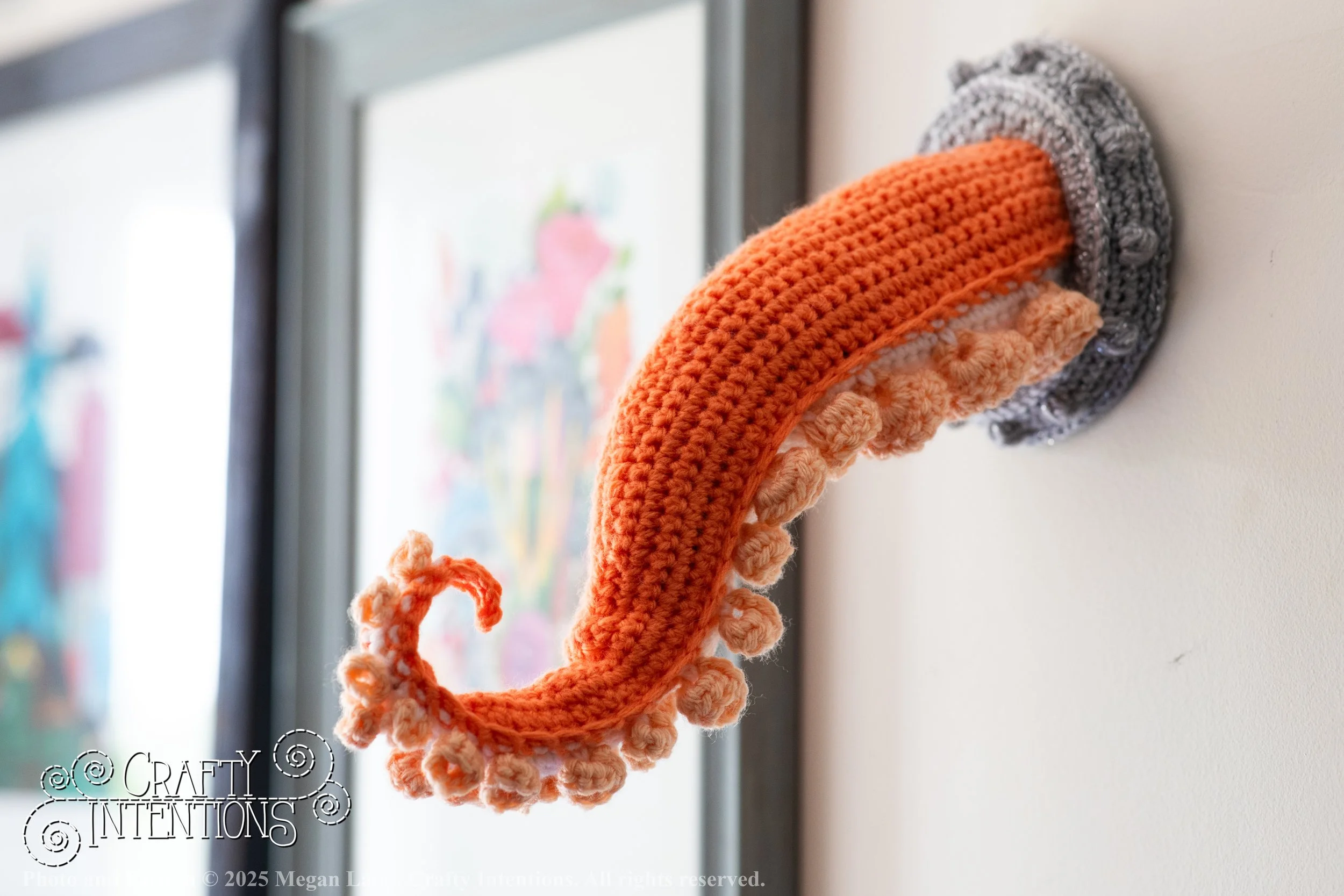 IMG_9465Edited porthole tenticle wlac.jpg