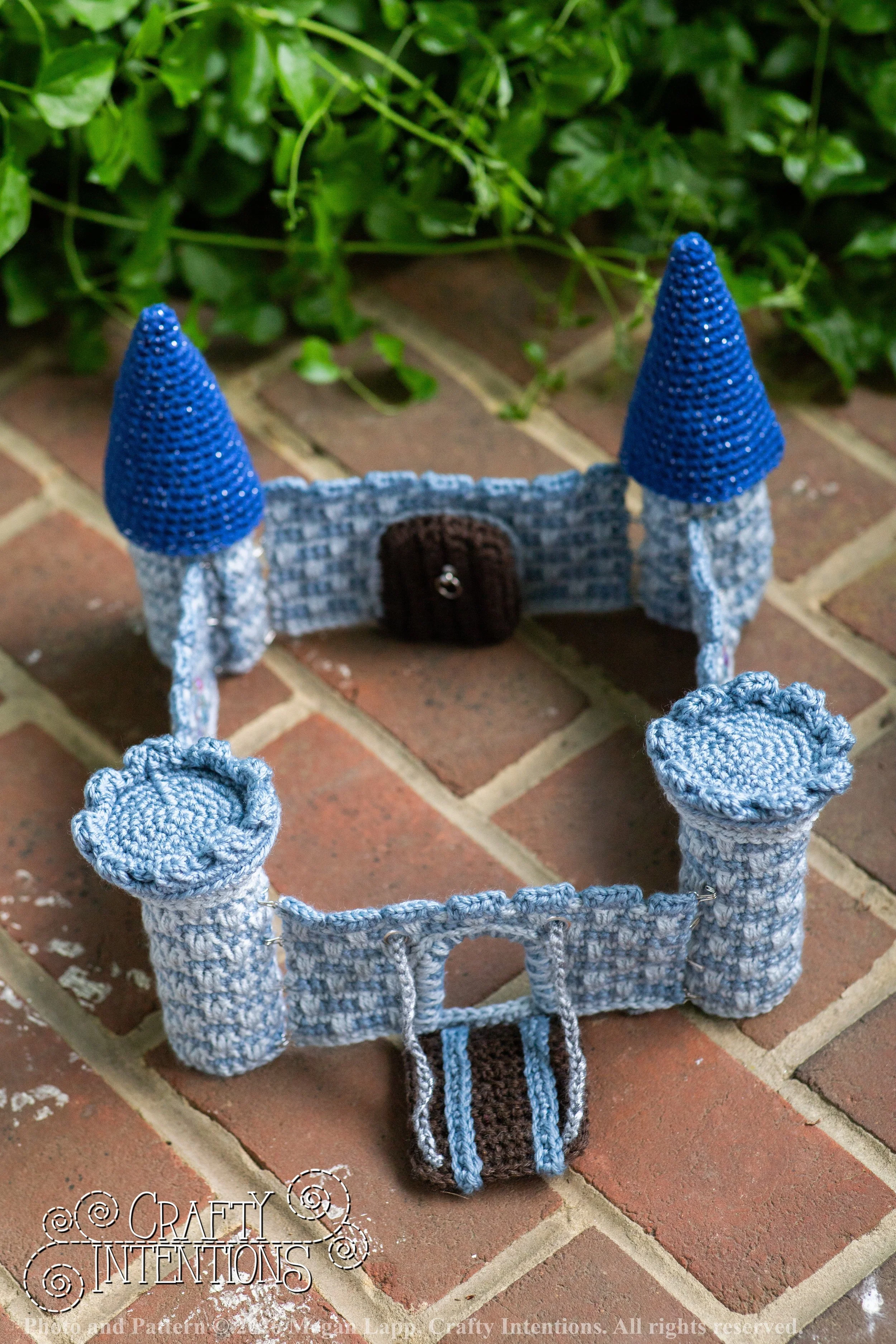 IMG_9090Edited Small castle brighter wlac.jpg