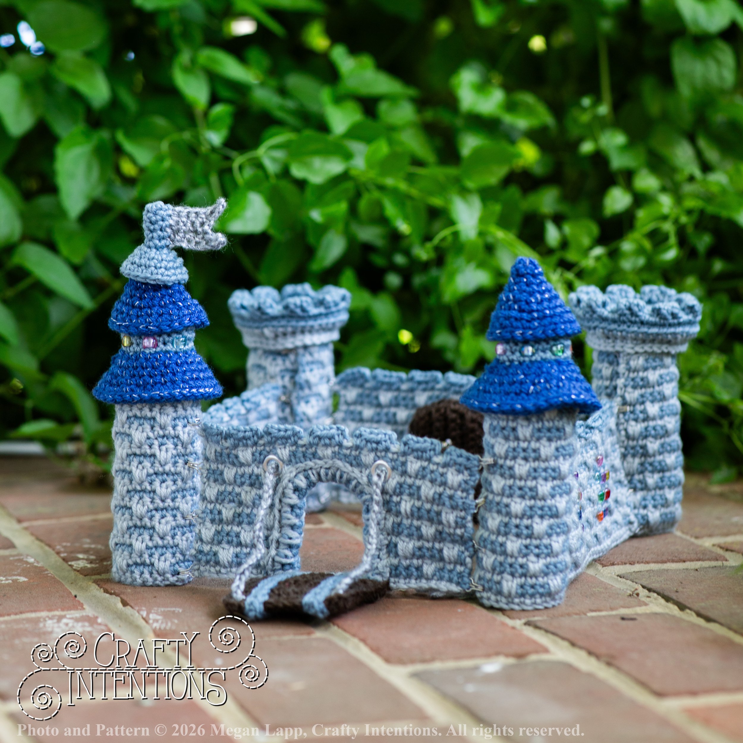 IMG_9105Edited Small castle brighter crop wlac.jpg