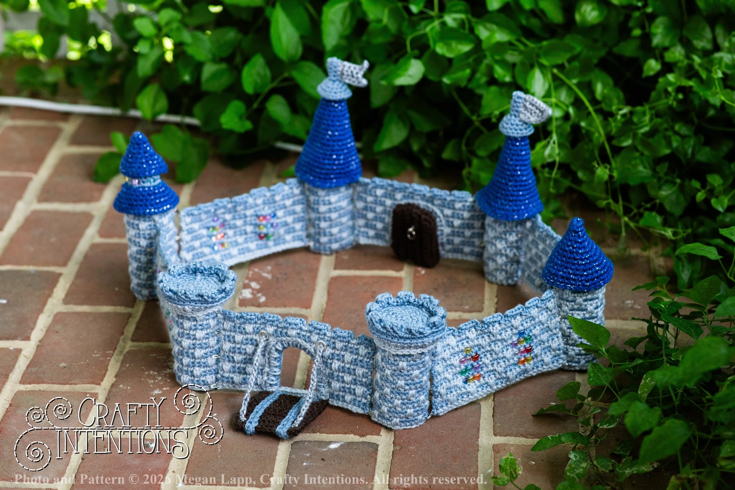 IMG_9114Edited Small castle brighter wlac.jpg