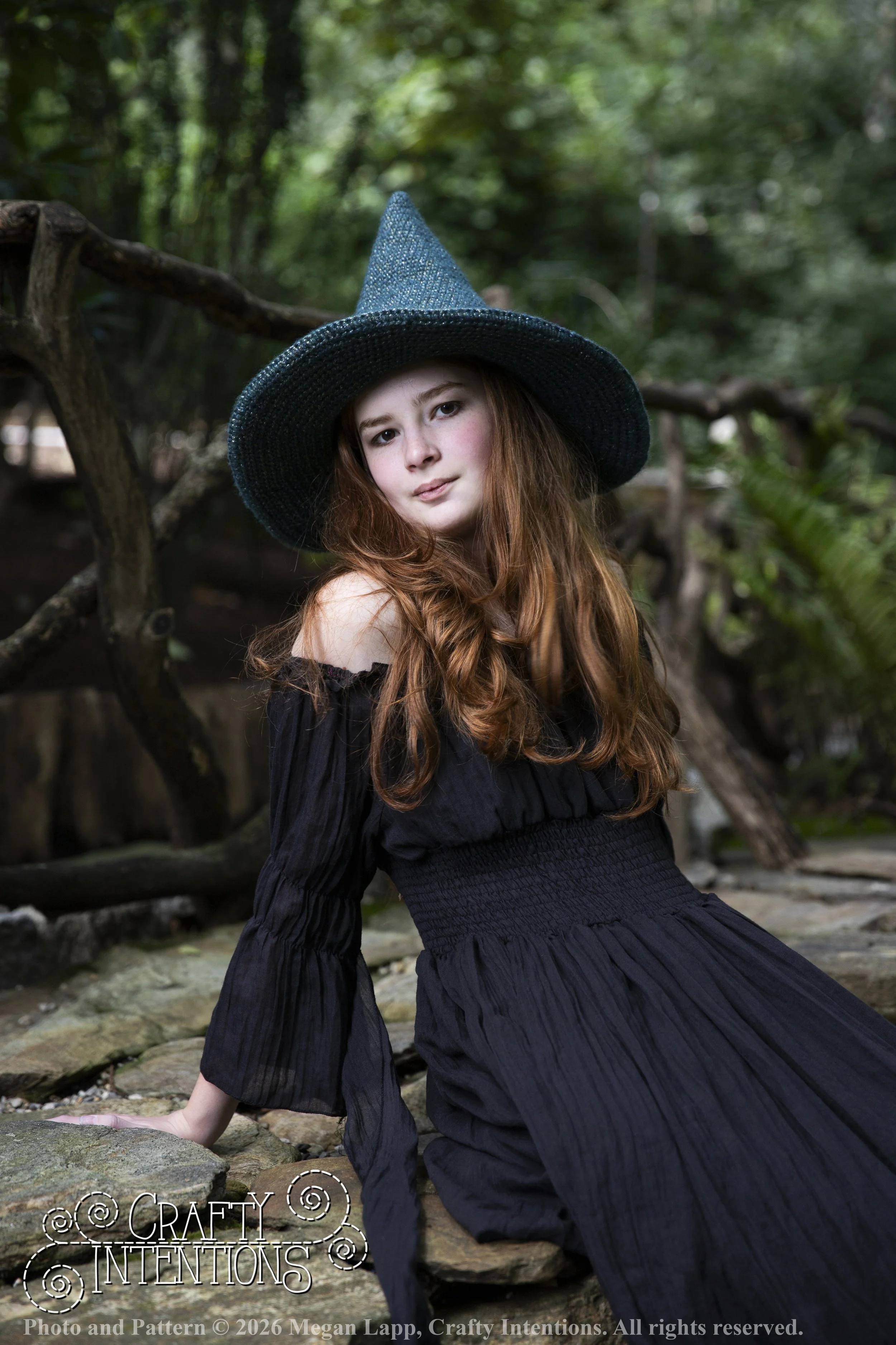 IMG_2897Barbsgardenwitchhatedited wlac.jpg