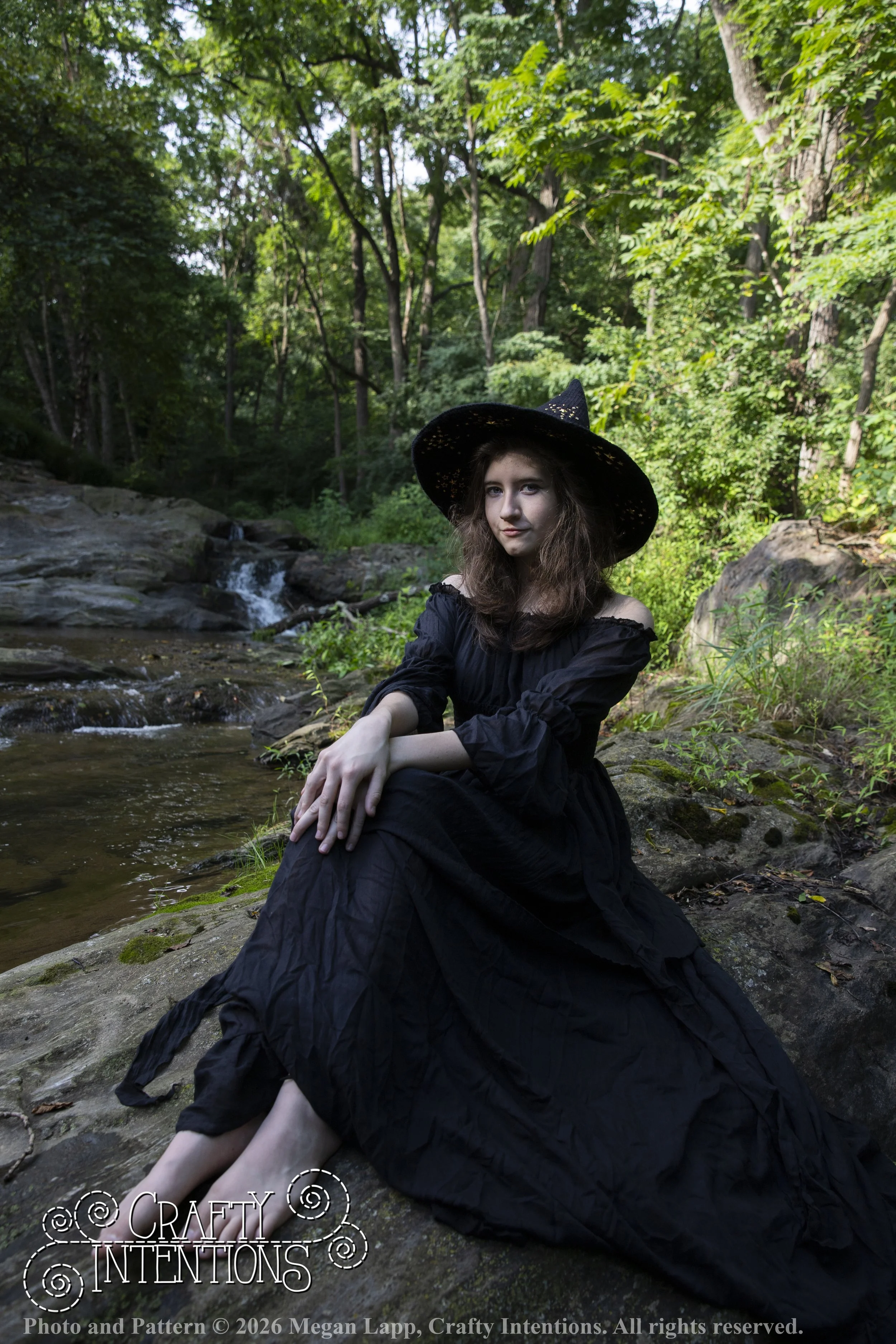 IMG_3557Barbsgardenwitchhatedited wlac.jpg